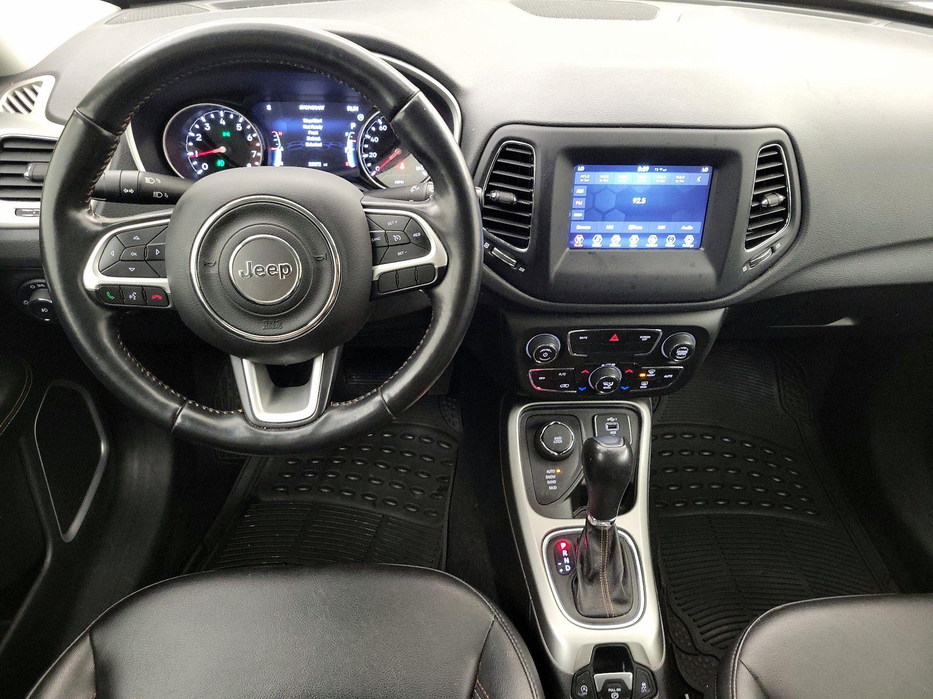 Thumbnail: 2021 Jeep Compass - 9