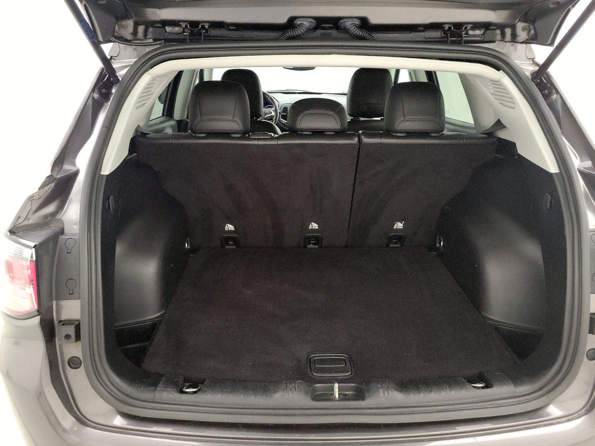 Thumbnail: 2021 Jeep Compass - 20