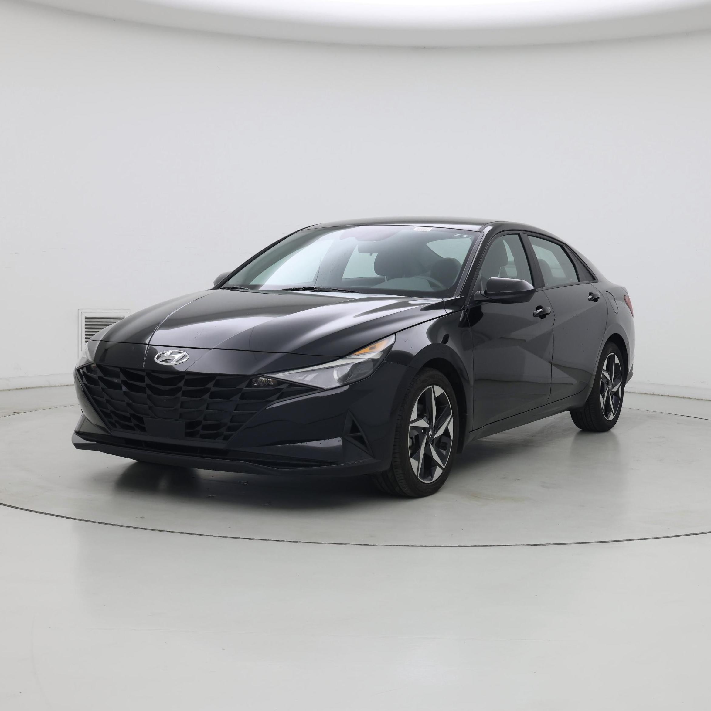 Thumbnail: 2023 Hyundai Elantra - 4