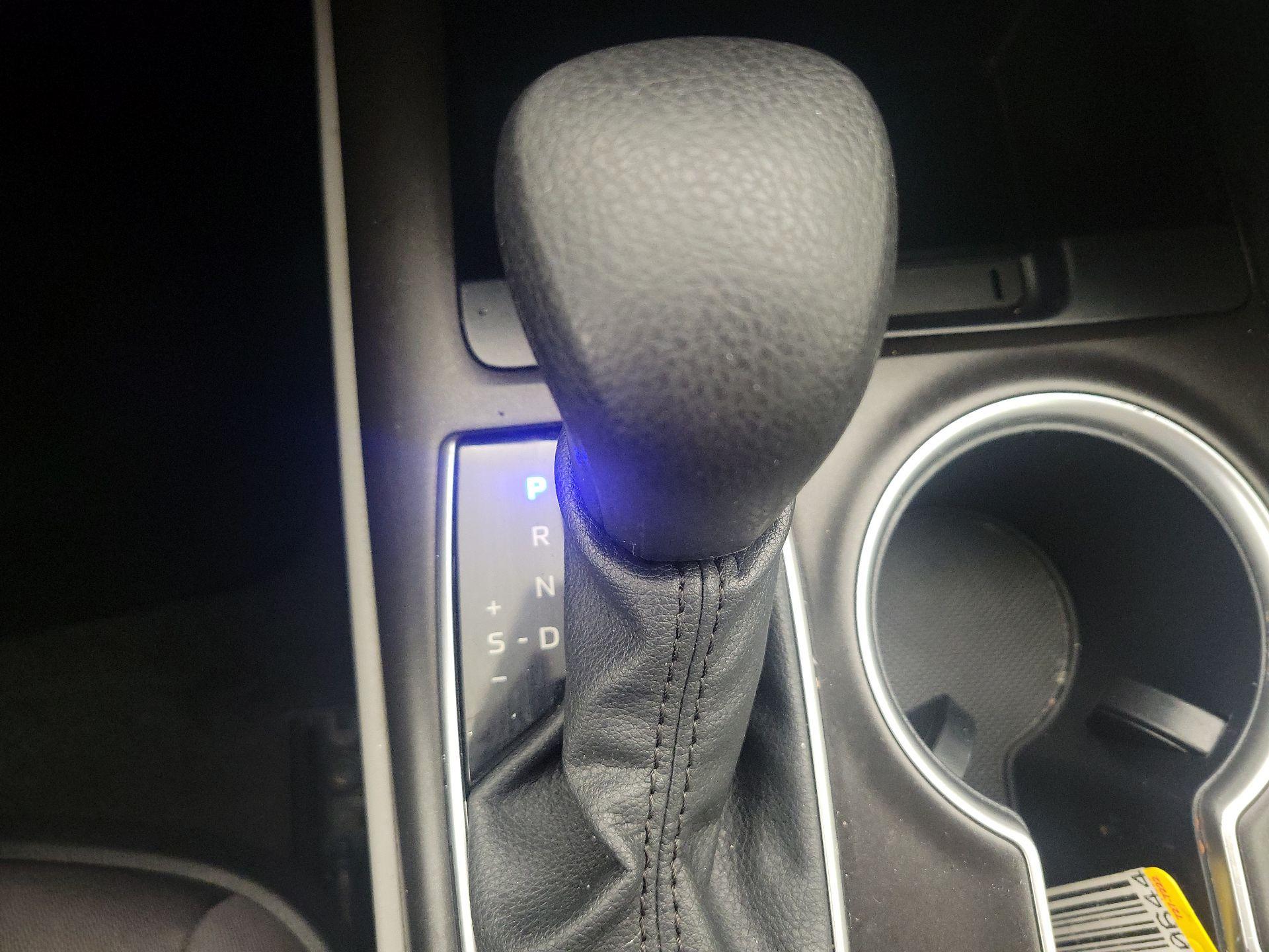 Thumbnail: 2024 Toyota Camry - 17