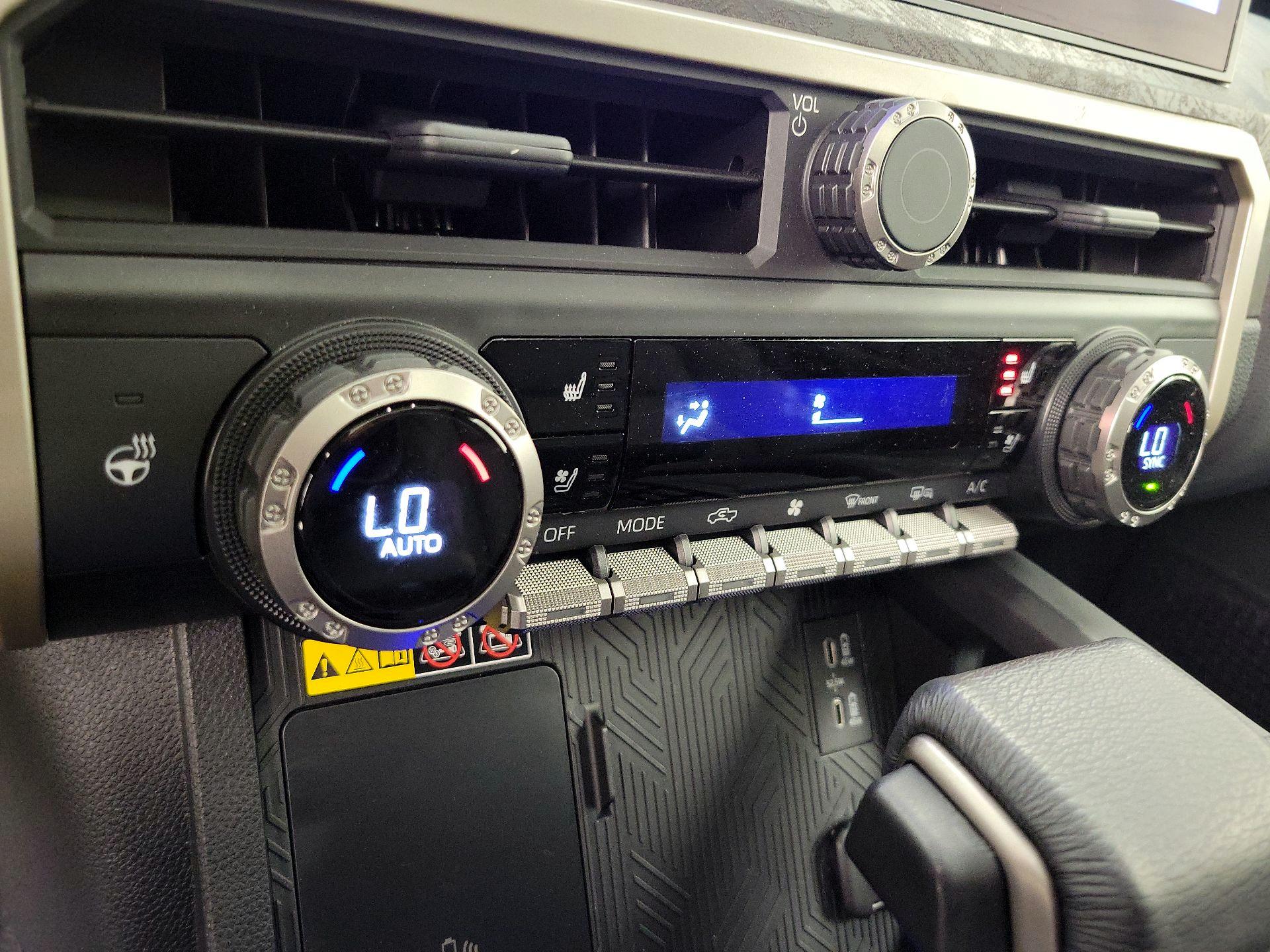 Thumbnail: 2024 Toyota Tacoma - 17