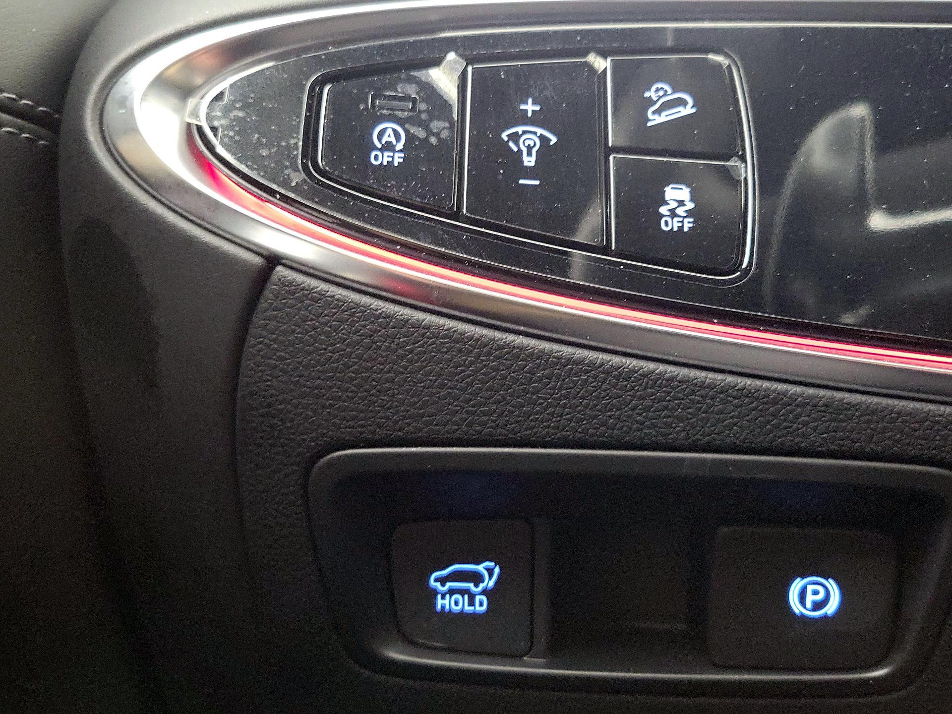 Thumbnail: 2023 Genesis GV70 - 13