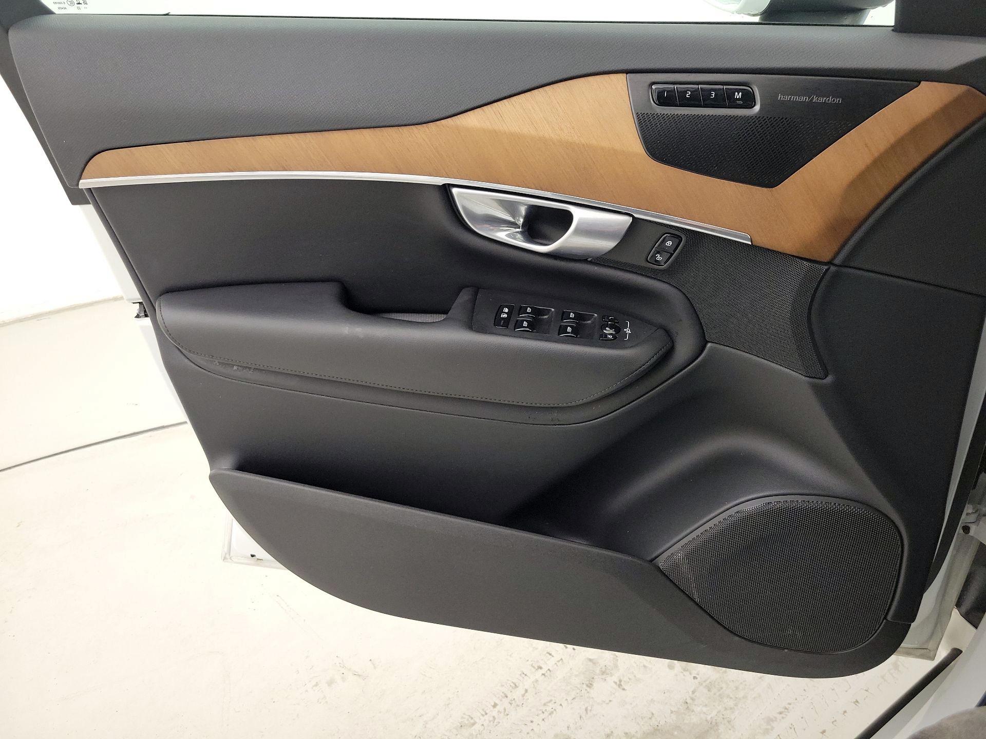 Thumbnail: 2024 Volvo XC90 - 12