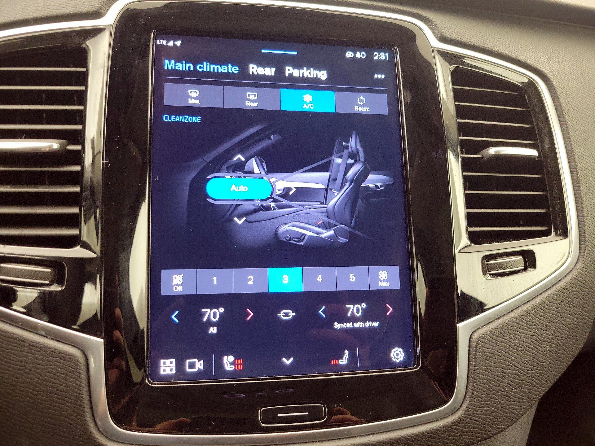 Thumbnail: 2024 Volvo XC90 - 16