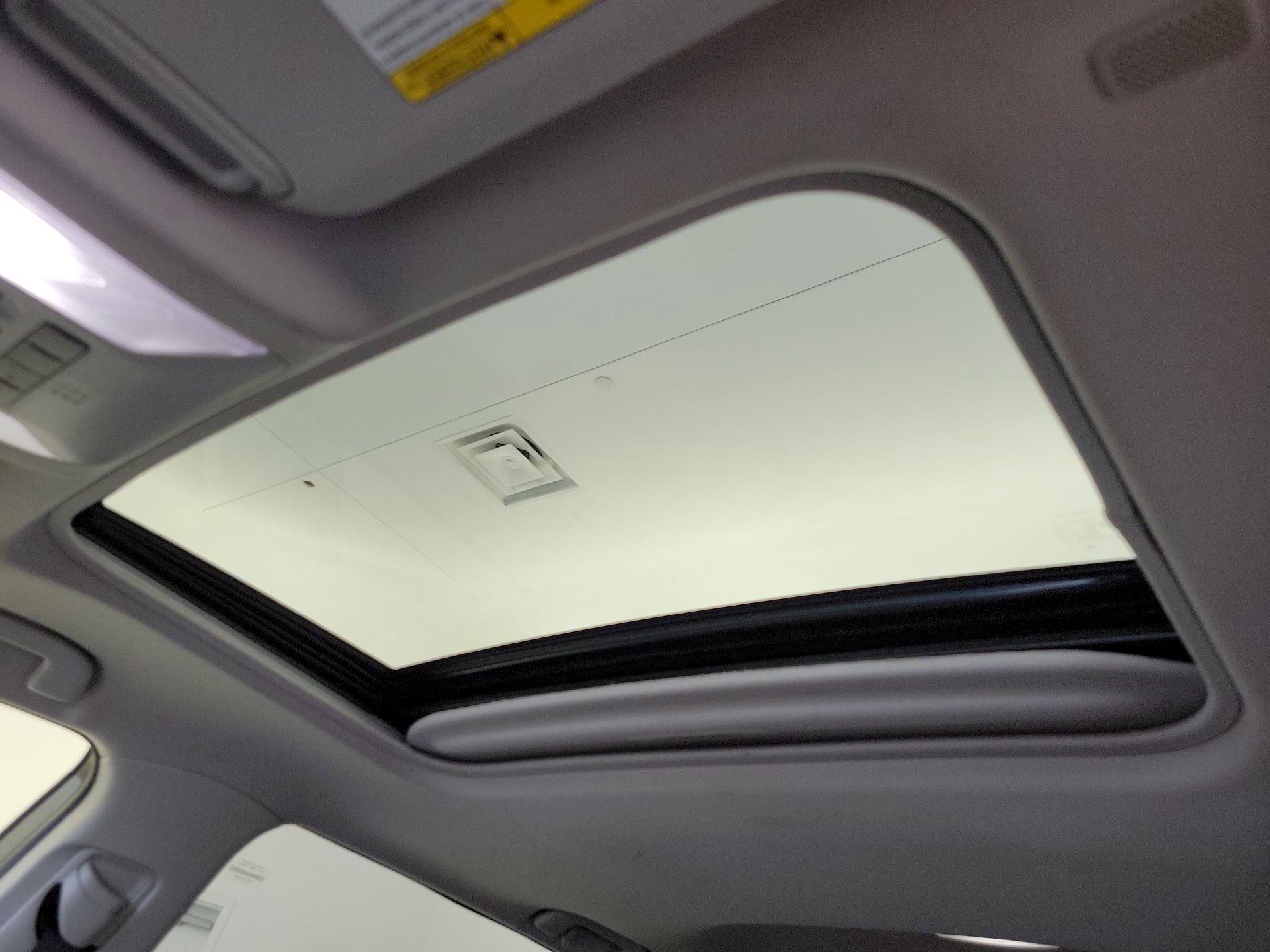 Thumbnail: 2024 Toyota RAV4 - 19