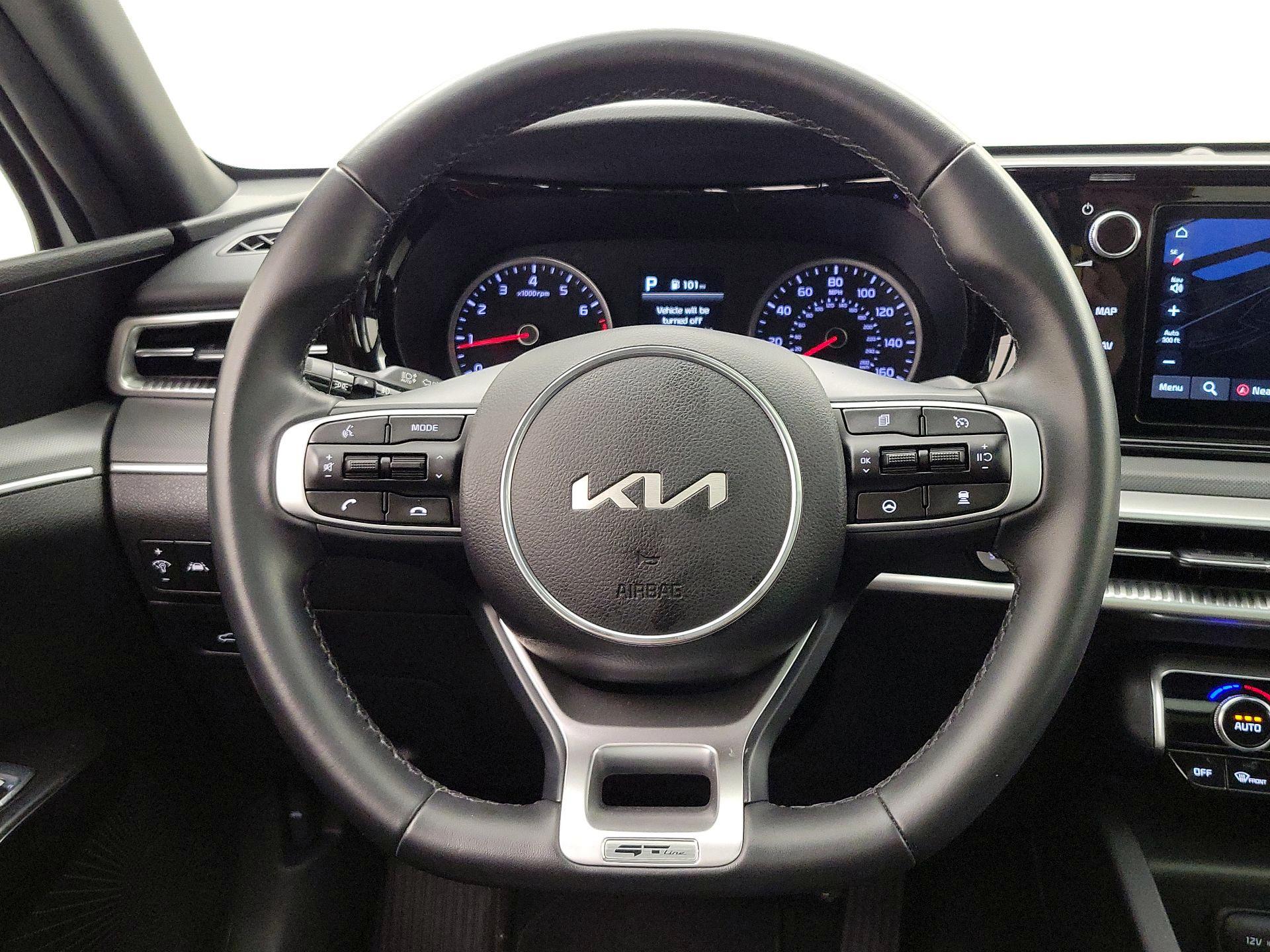 Thumbnail: 2023 Kia K5 - 10