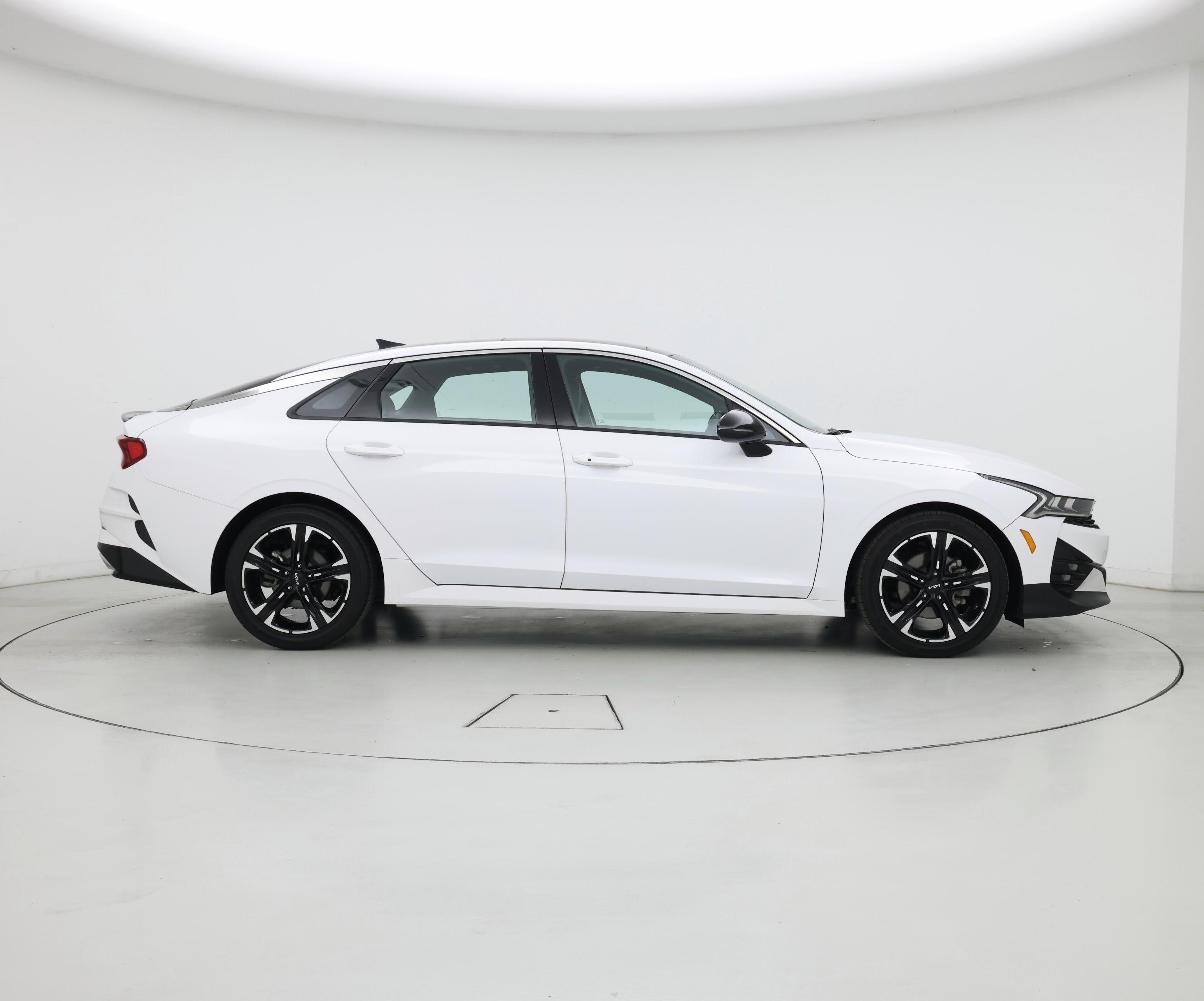 Thumbnail: 2023 Kia K5 - 7