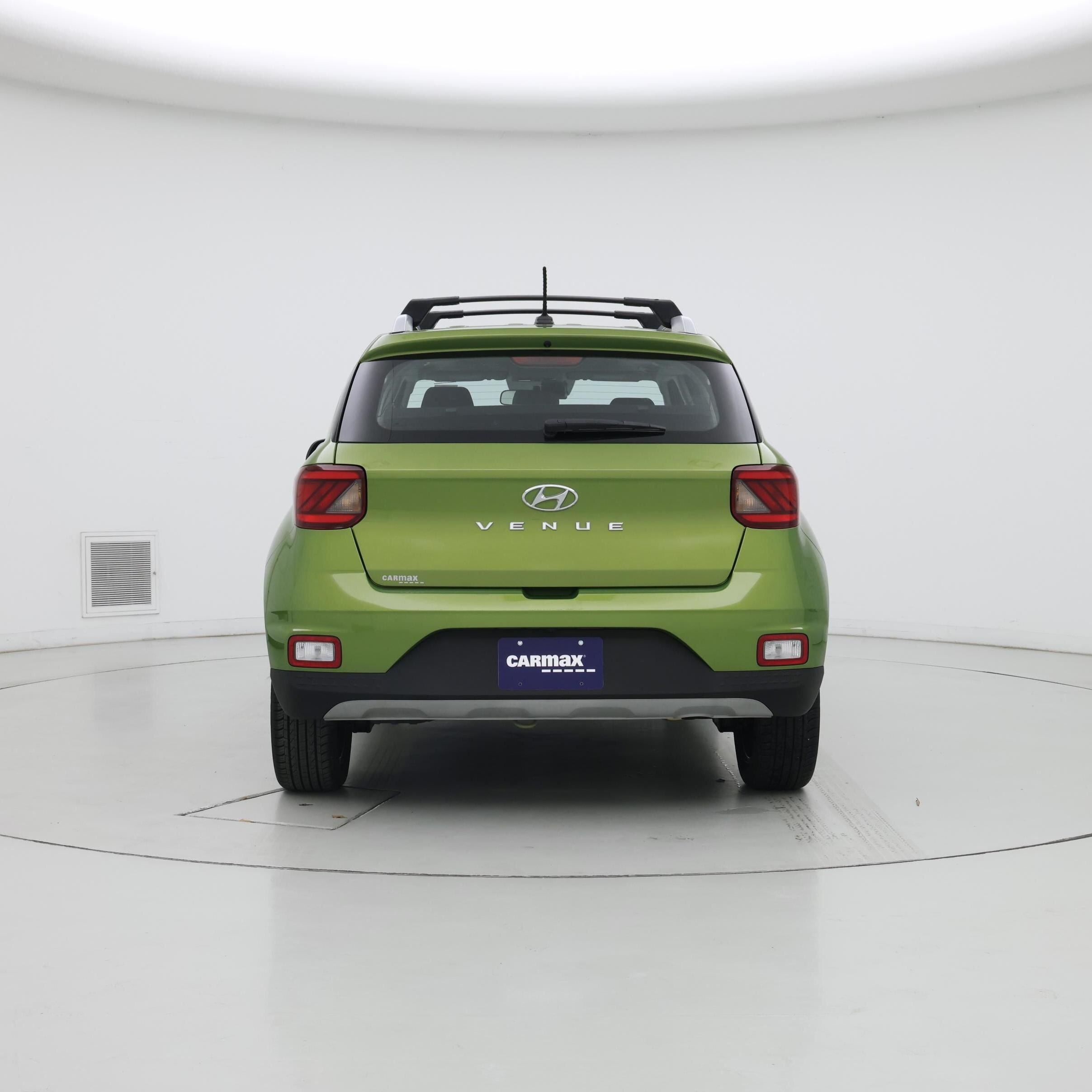 Thumbnail: 2023 Hyundai Venue - 6