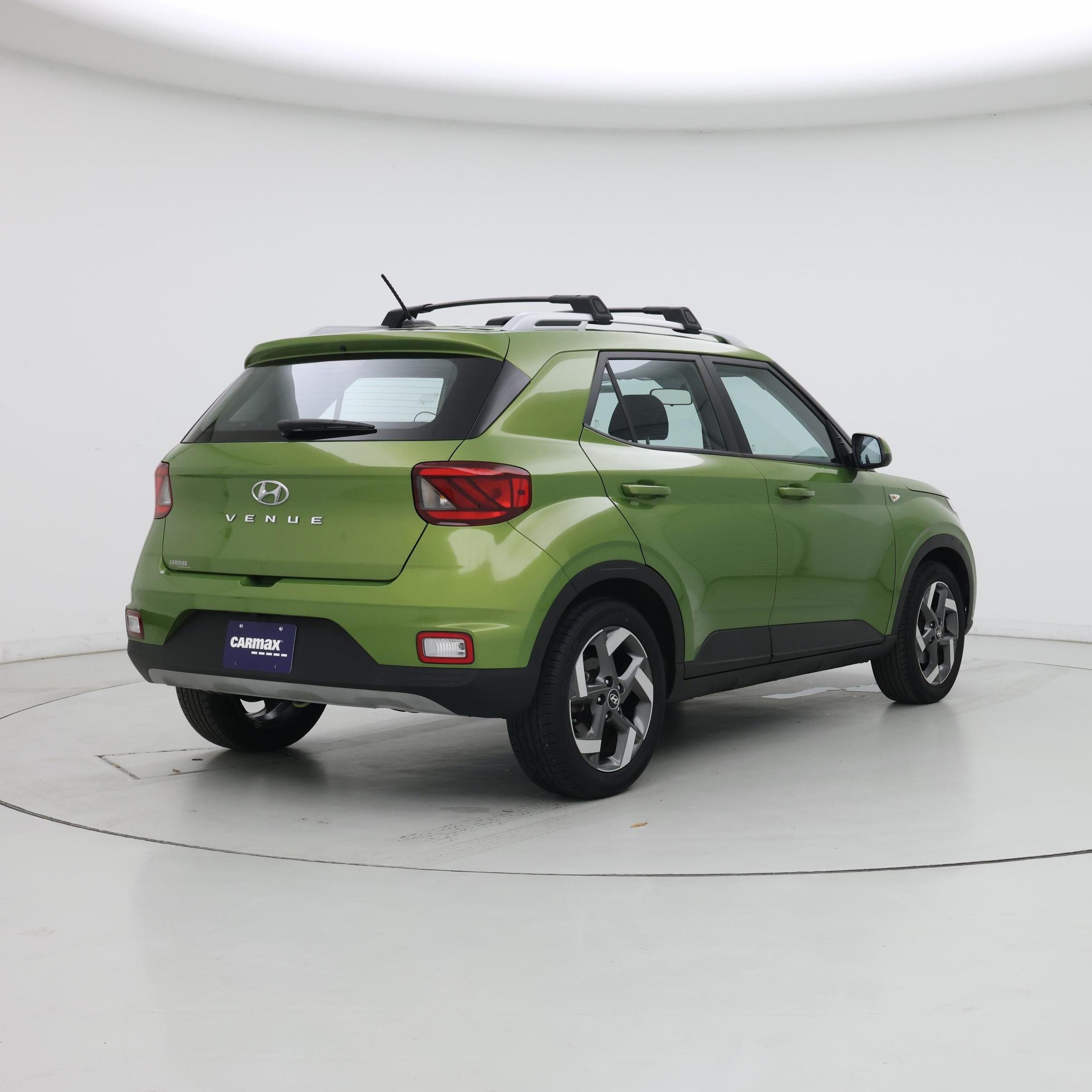 Thumbnail: 2023 Hyundai Venue - 8