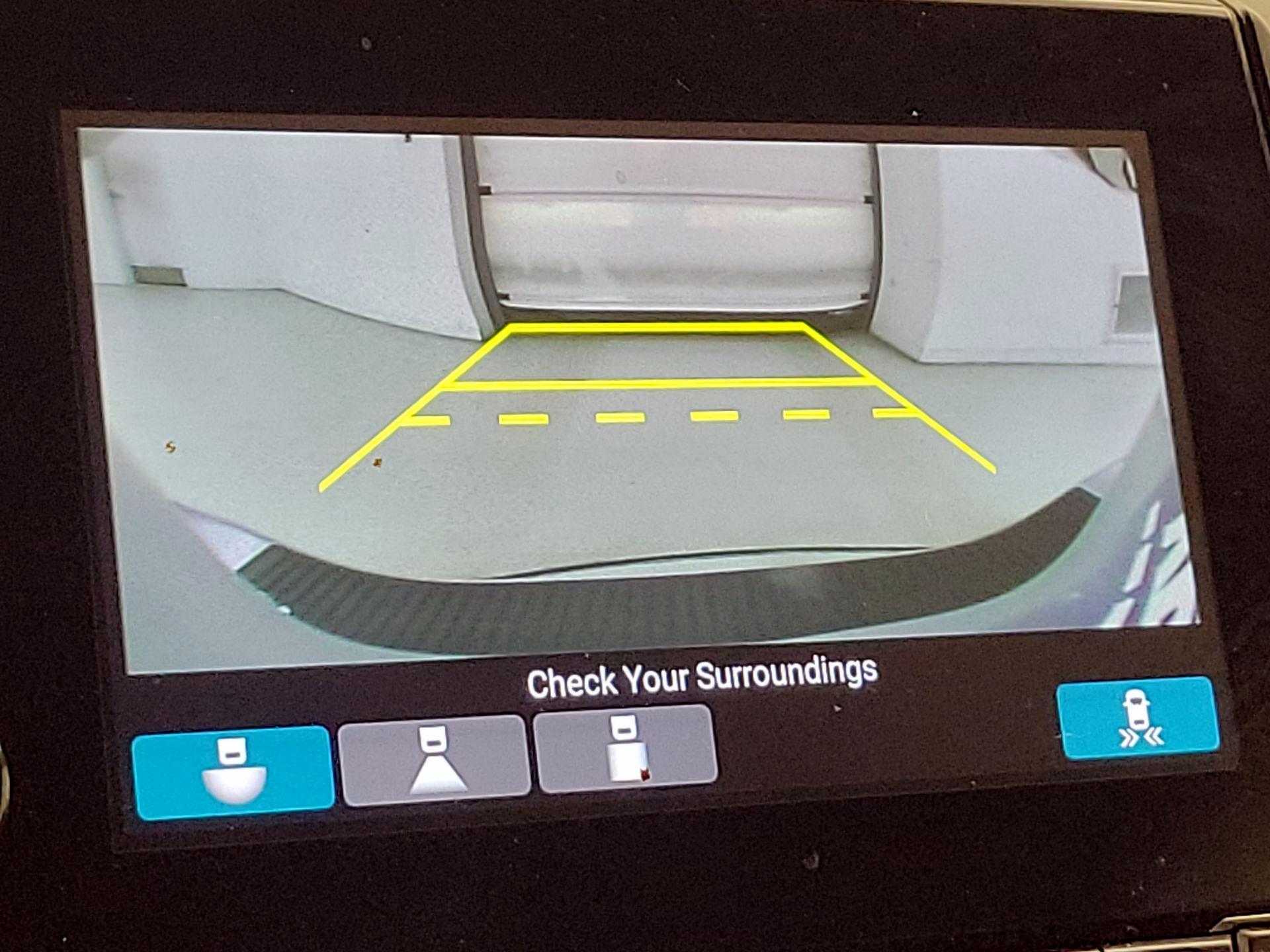 Thumbnail: 2023 Honda Odyssey - 14