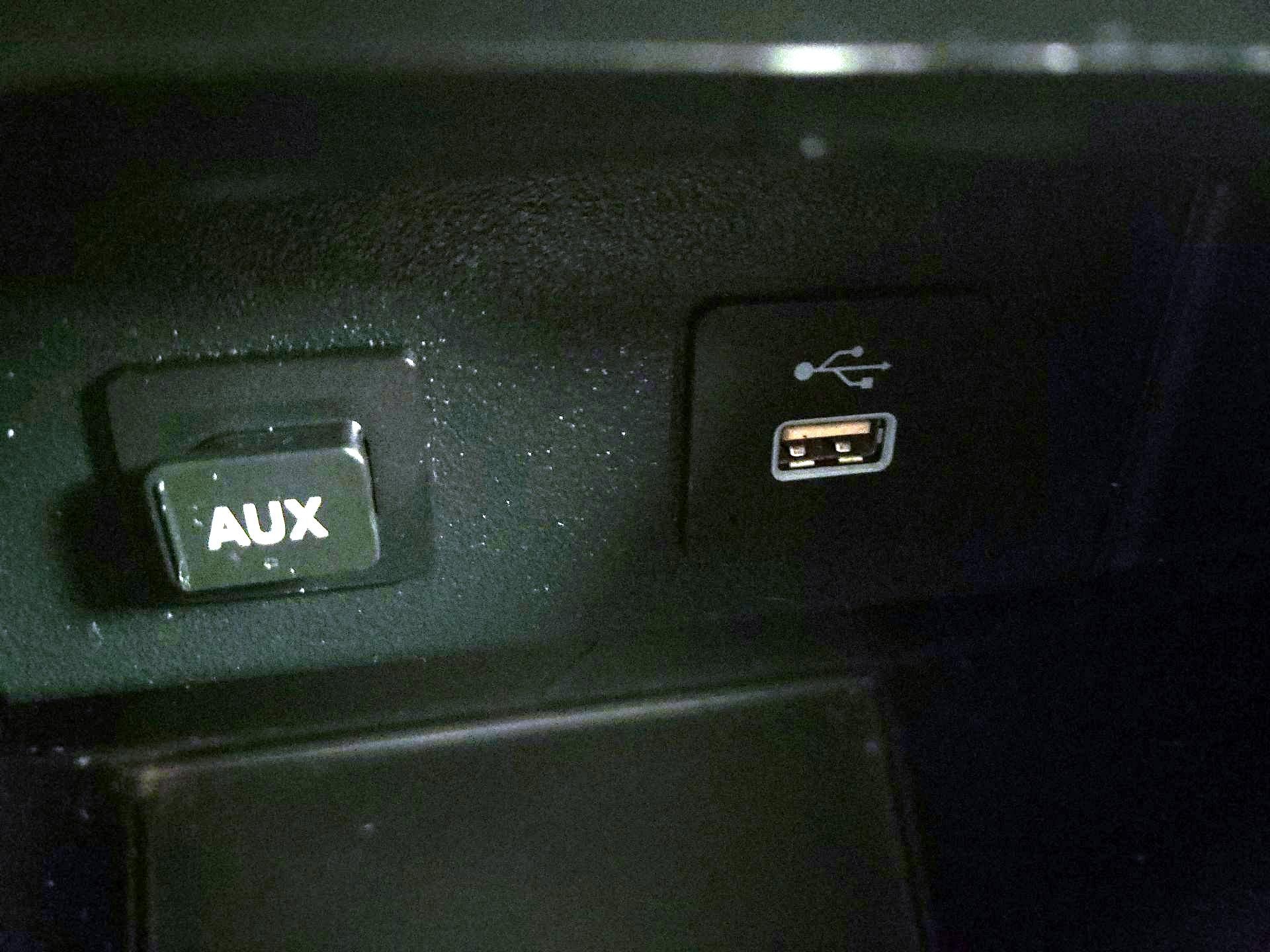 Thumbnail: 2023 Honda Odyssey - 18