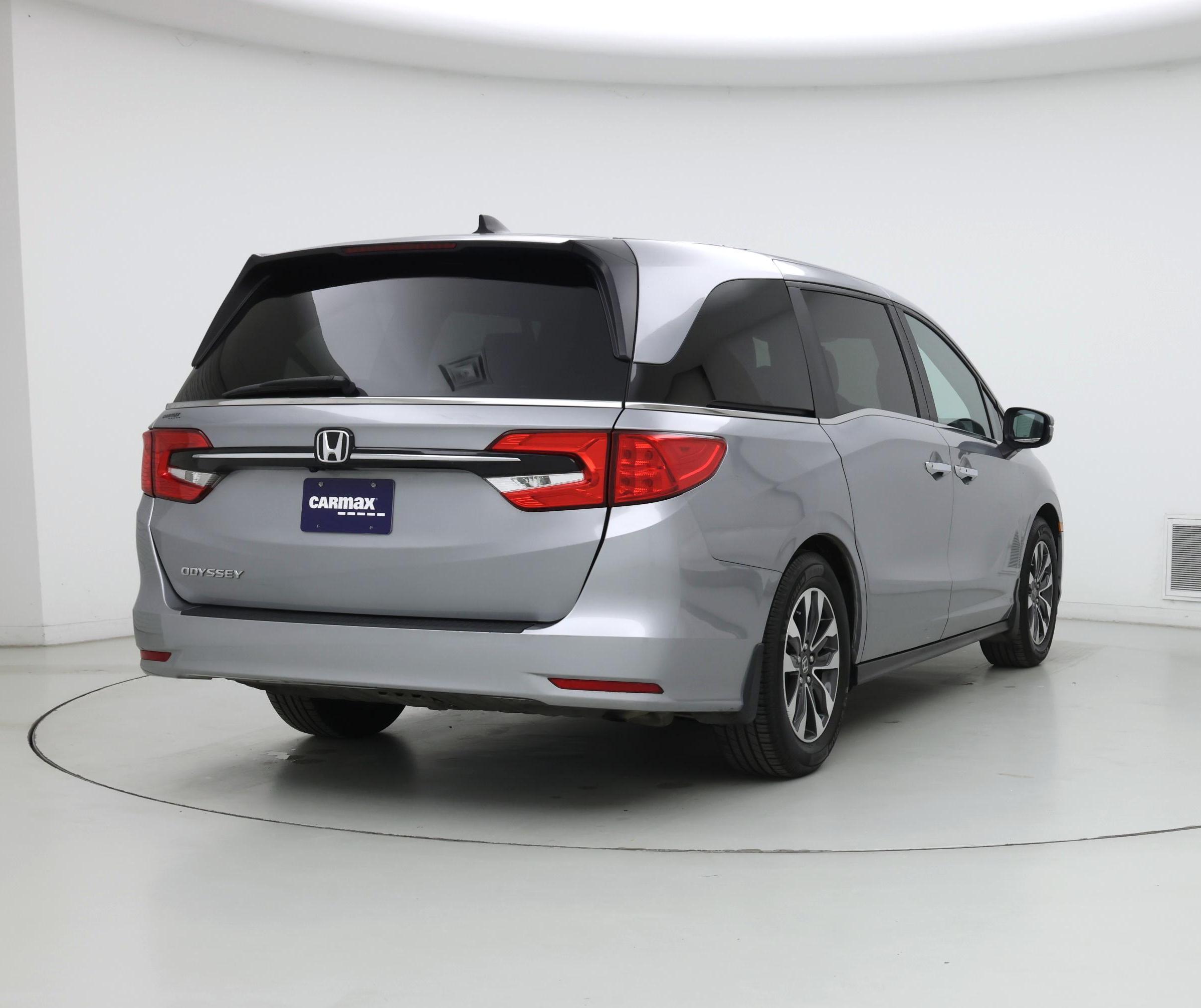 Thumbnail: 2023 Honda Odyssey - 8