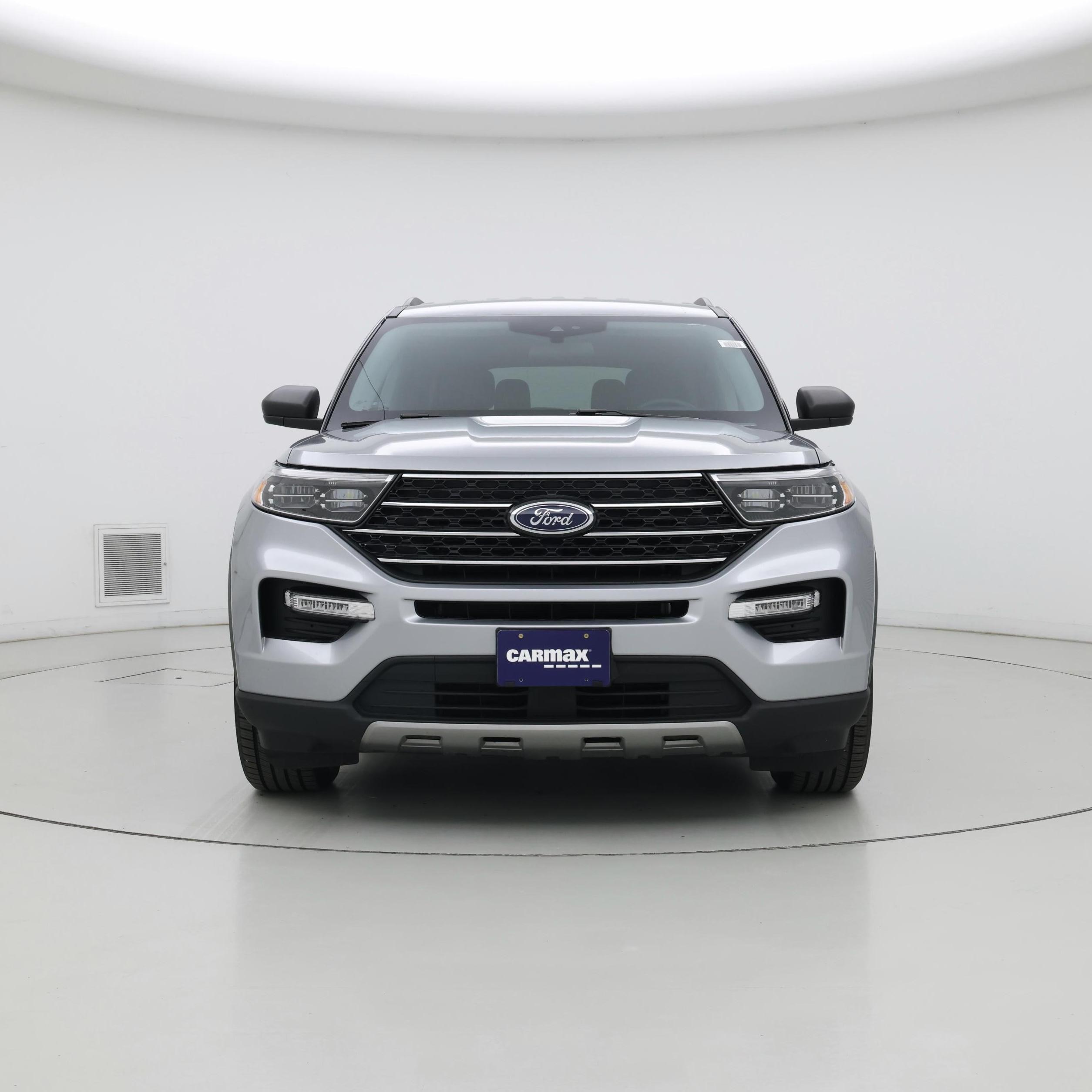 Thumbnail: 2022 Ford Explorer - 5
