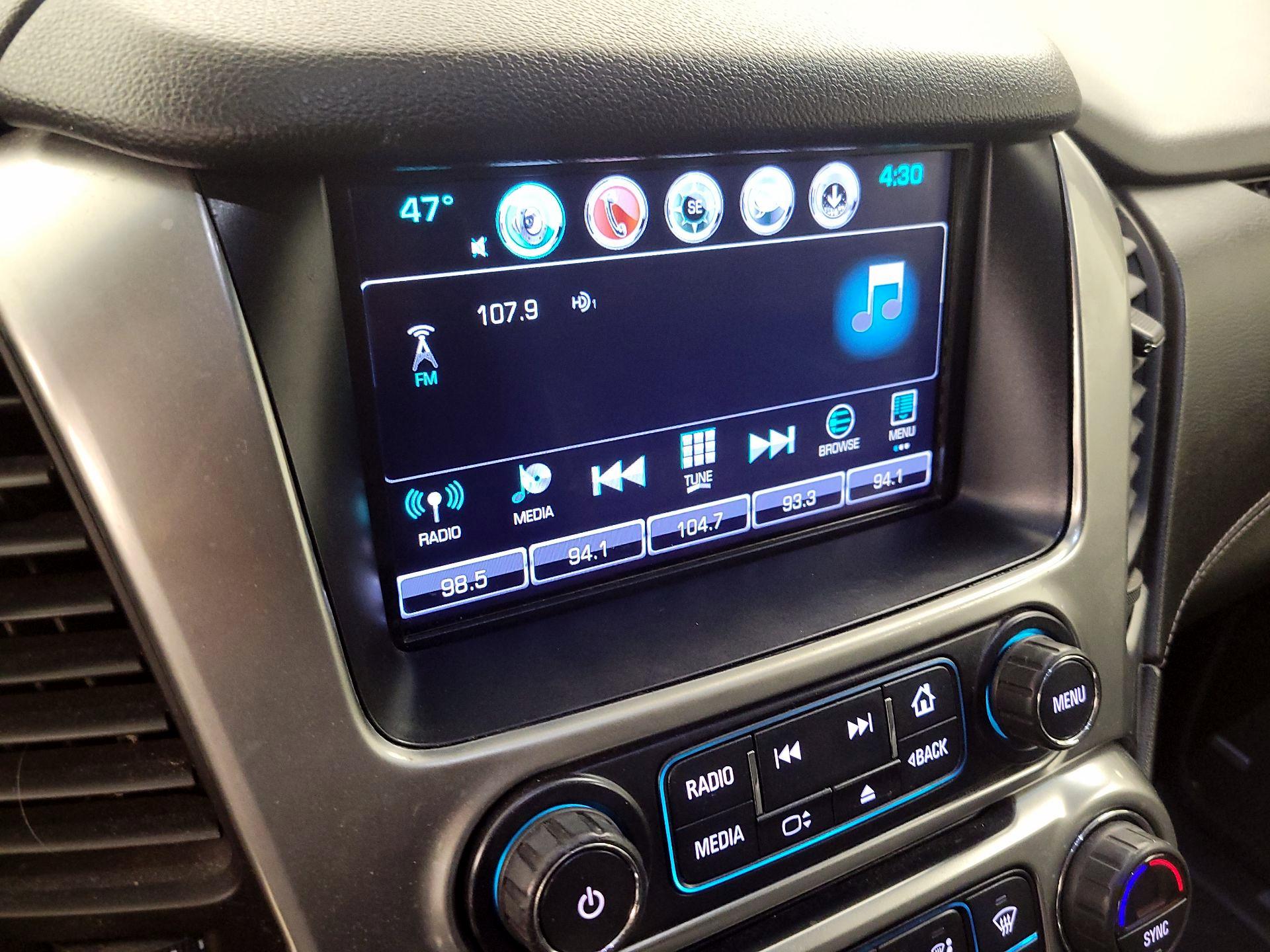 Thumbnail: 2019 Chevrolet Suburban - 15