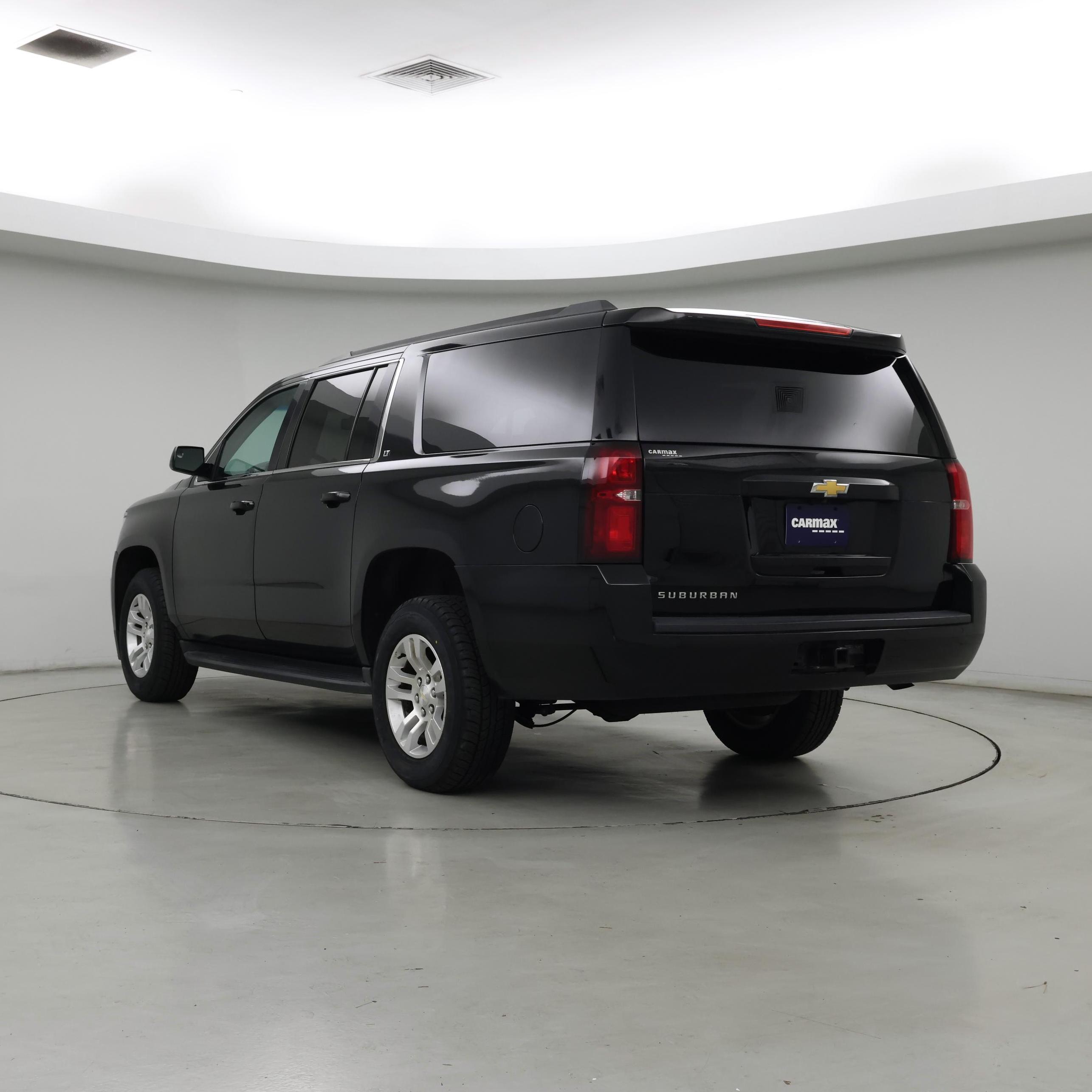 Thumbnail: 2019 Chevrolet Suburban - 2