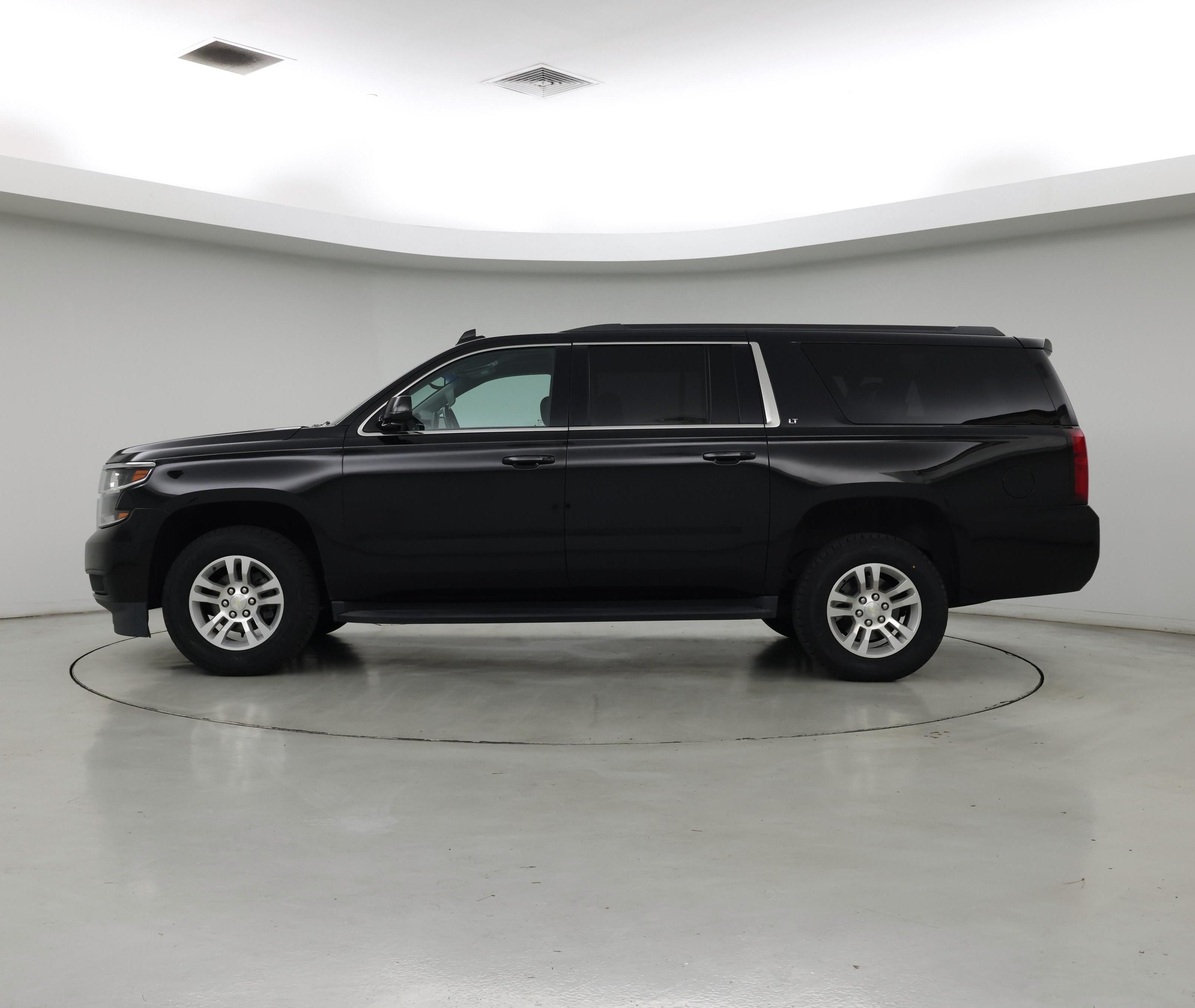 Thumbnail: 2019 Chevrolet Suburban - 3
