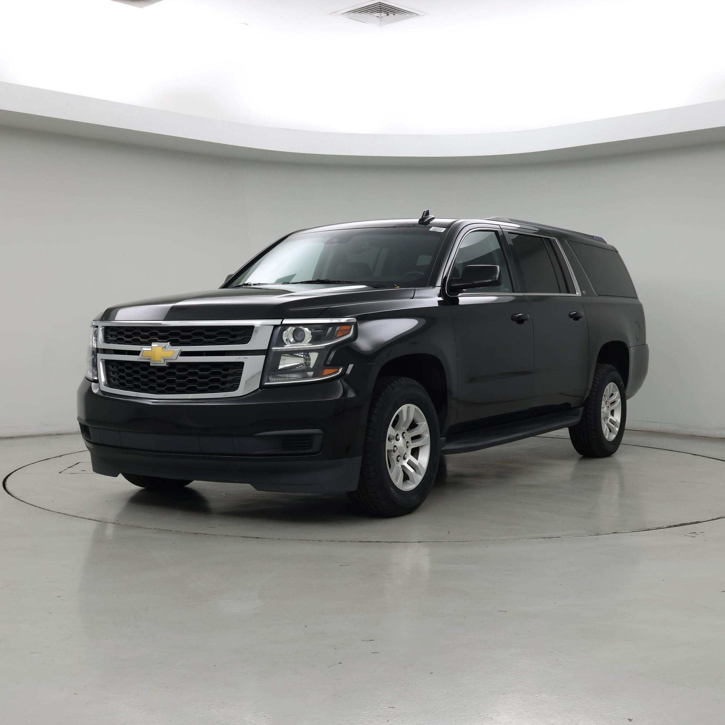 Thumbnail: 2019 Chevrolet Suburban - 4