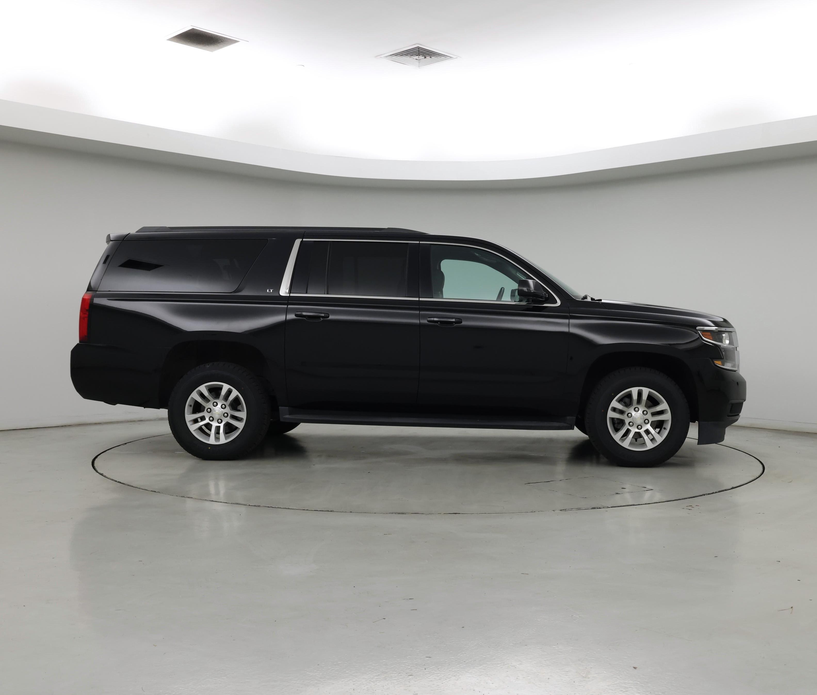 Thumbnail: 2019 Chevrolet Suburban - 7
