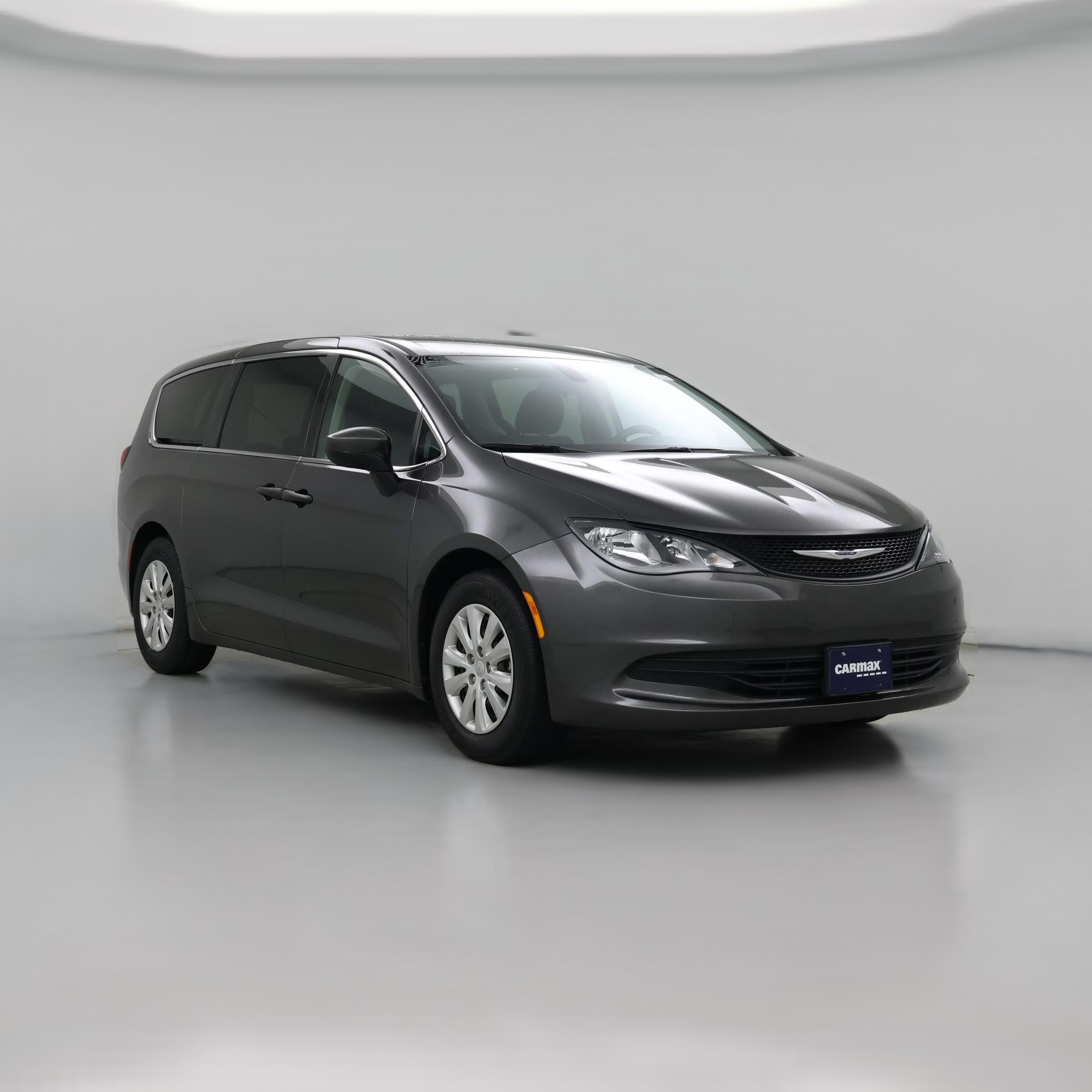 Thumbnail: 2019 Chrysler Pacifica - 1