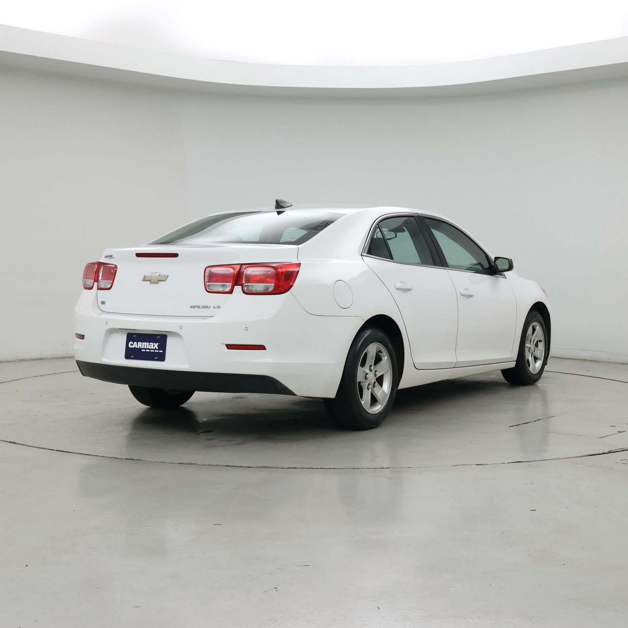 Thumbnail: 2015 Chevrolet Malibu - 8