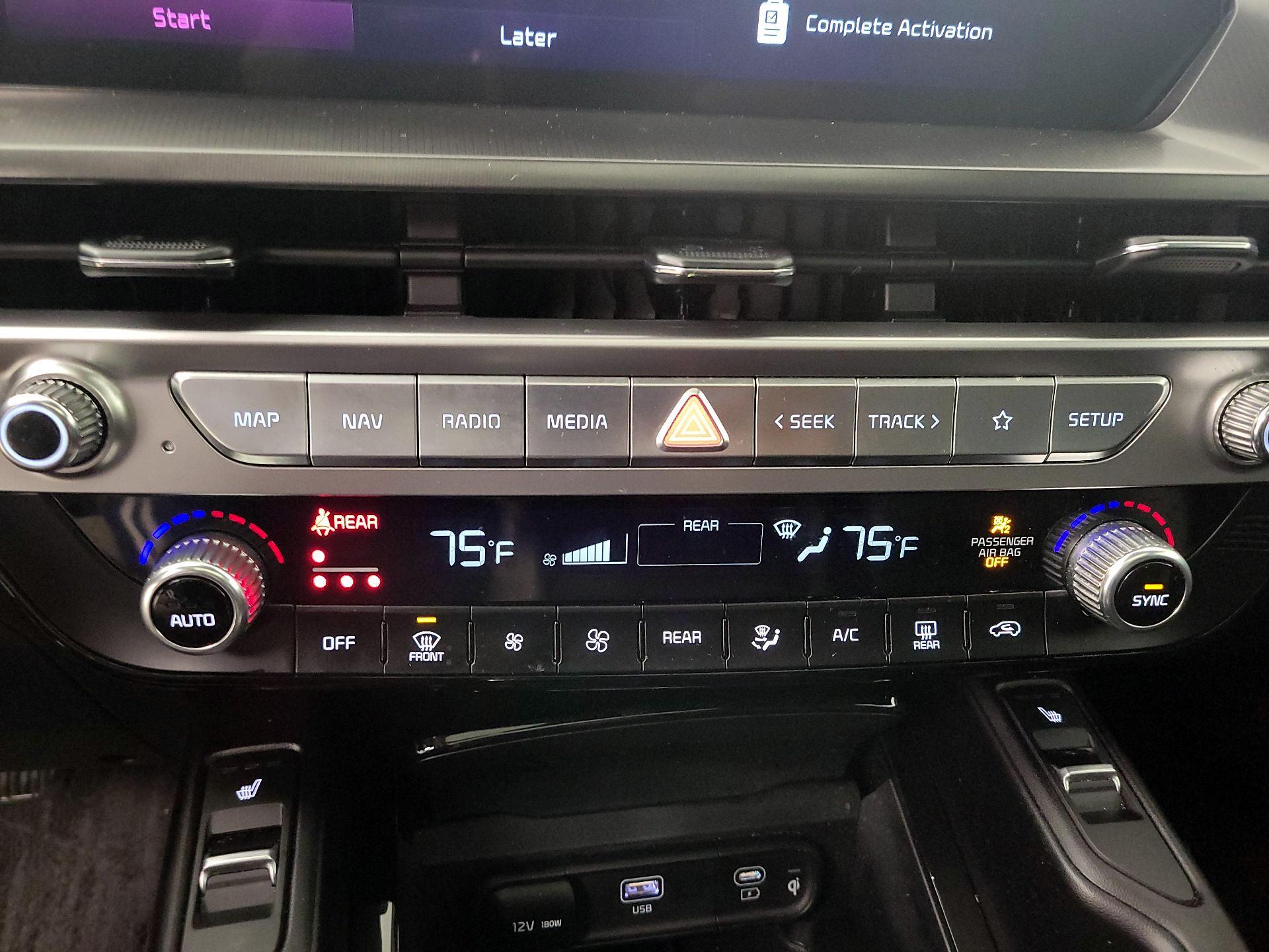 Thumbnail: 2024 Kia Telluride - 17