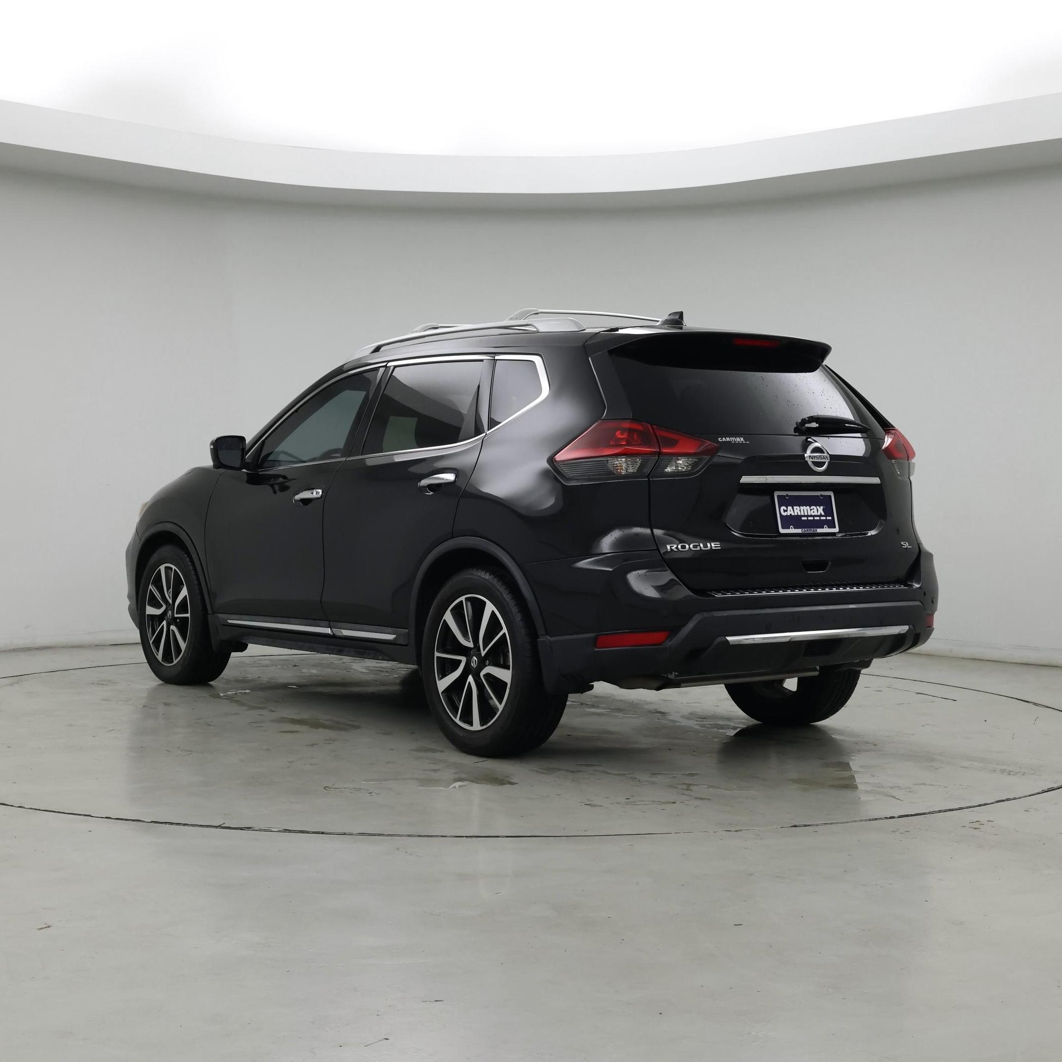 Thumbnail: 2019 Nissan Rogue - 2