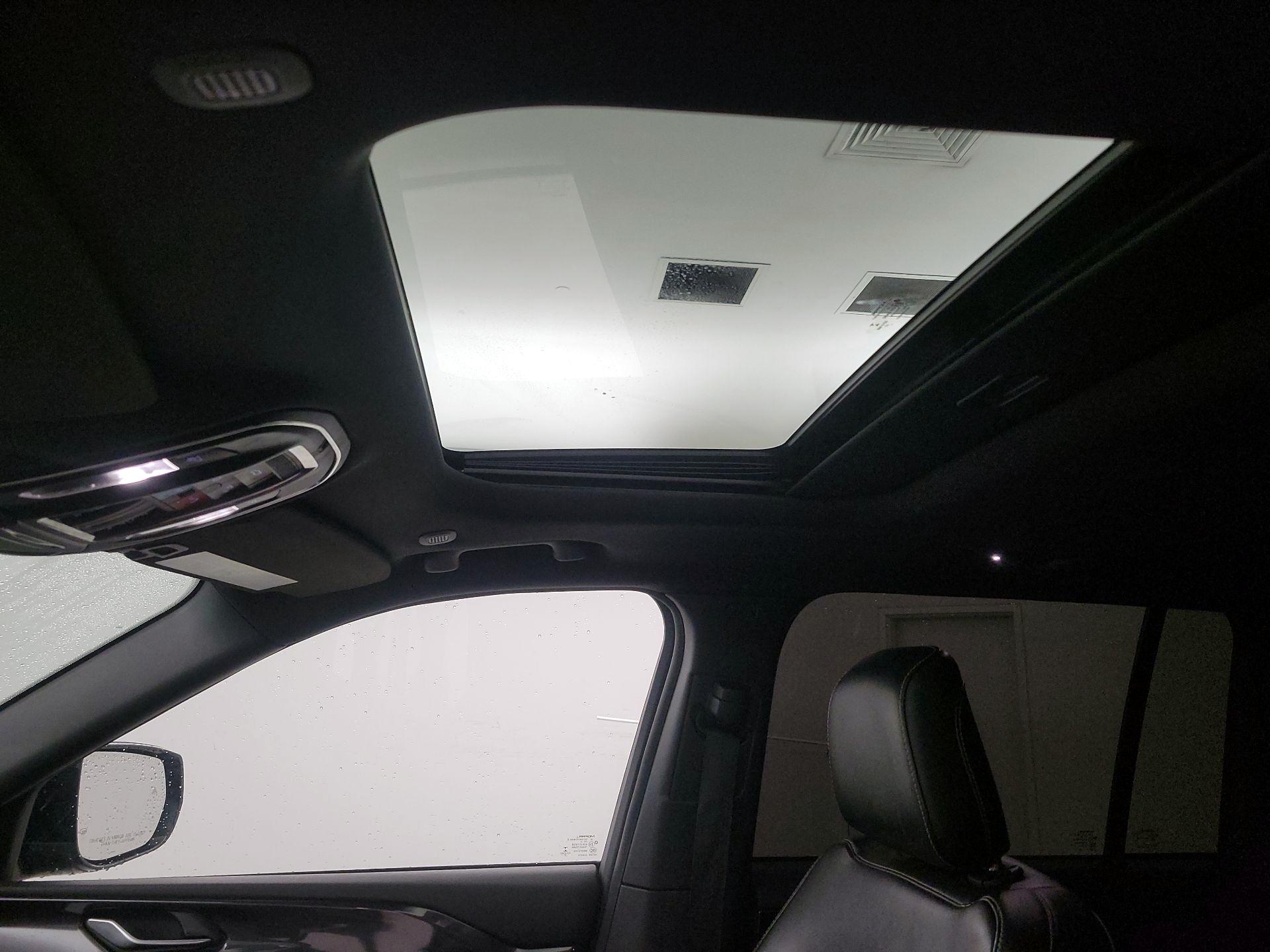 Thumbnail: 2023 Jeep Grand Cherokee - 19