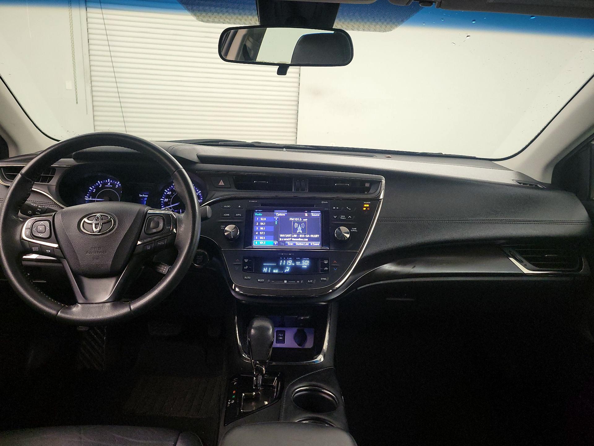 Thumbnail: 2017 Toyota Avalon - 9