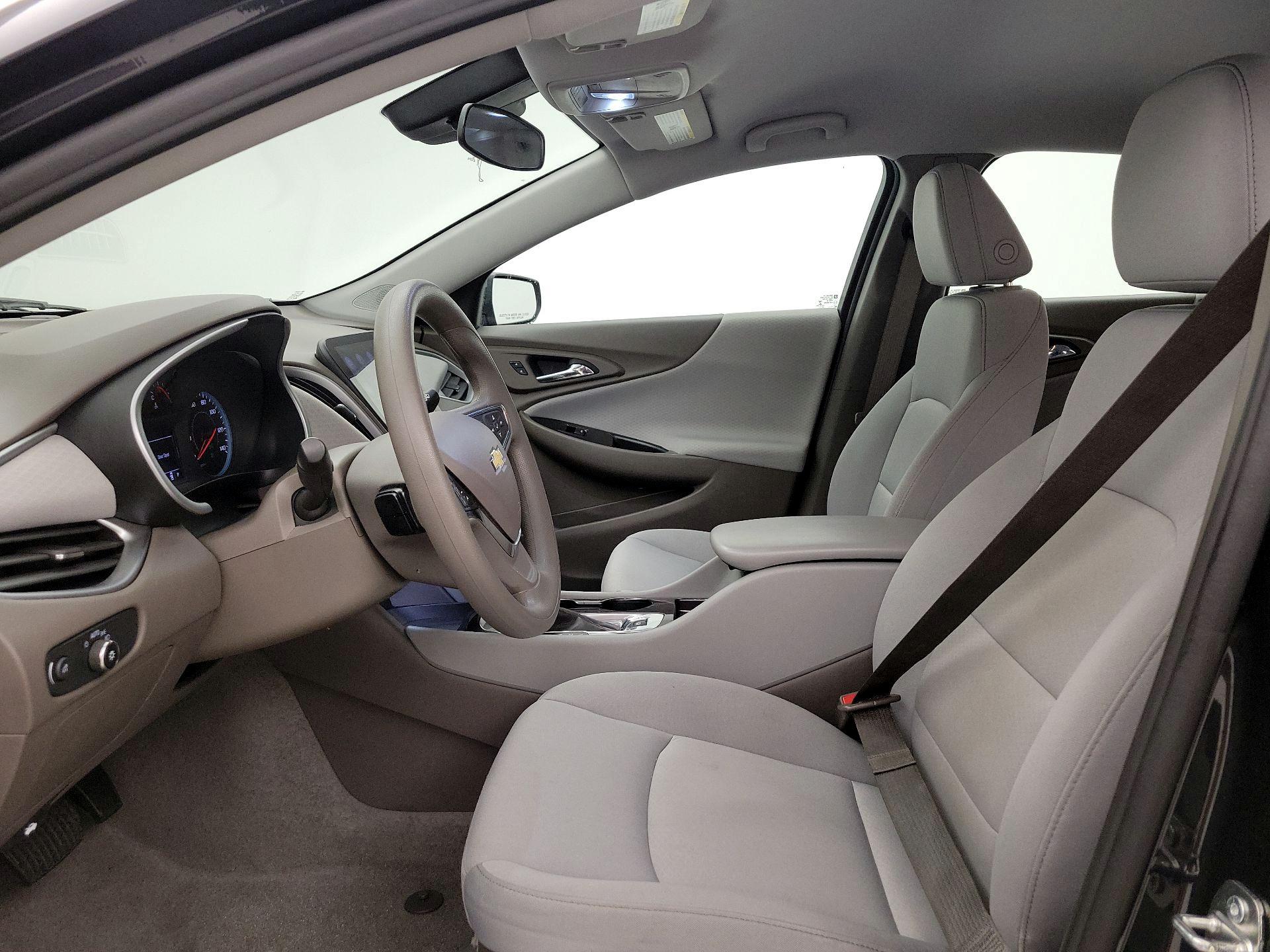 Thumbnail: 2023 Chevrolet Malibu - 11