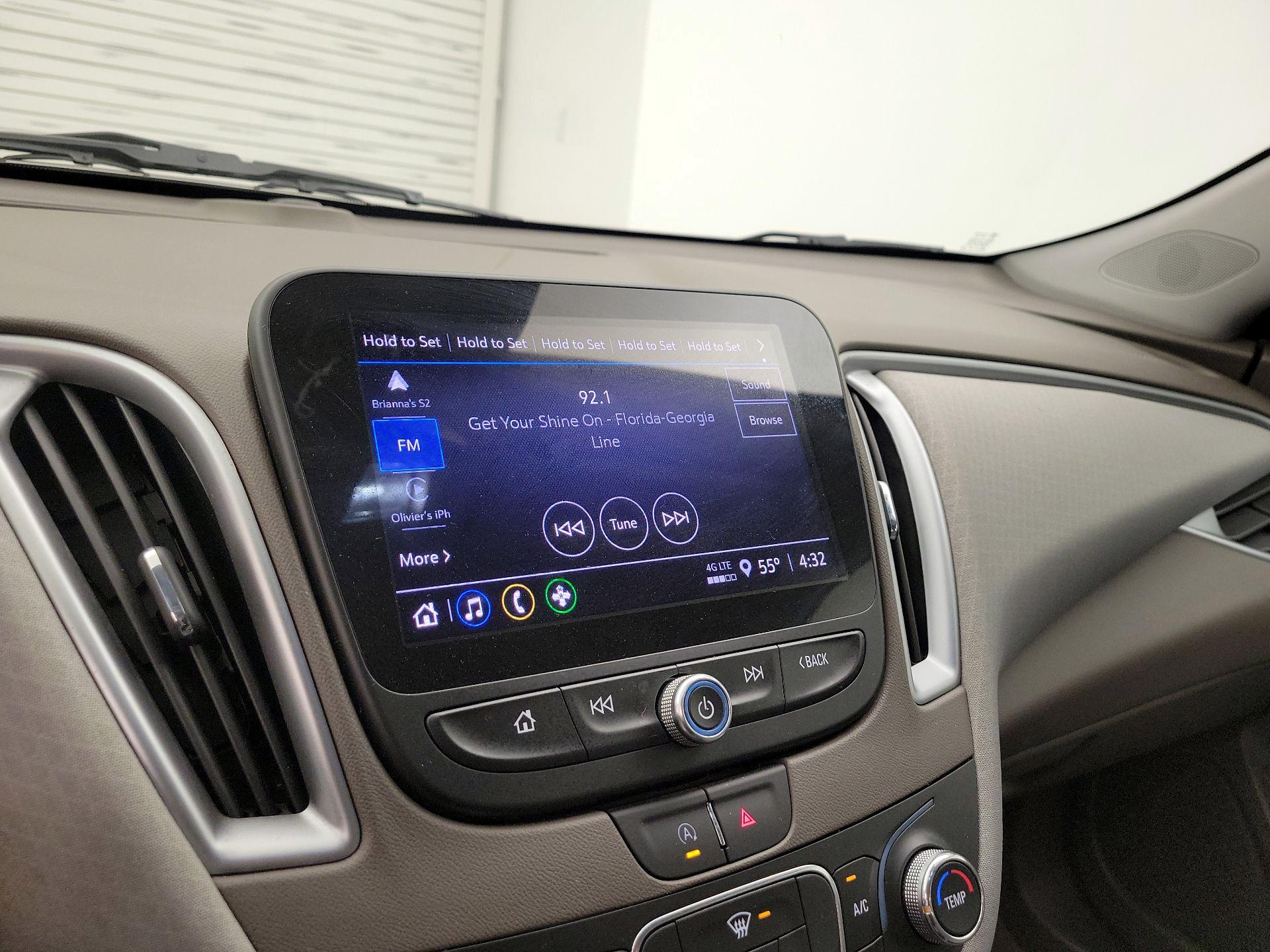 Thumbnail: 2023 Chevrolet Malibu - 15