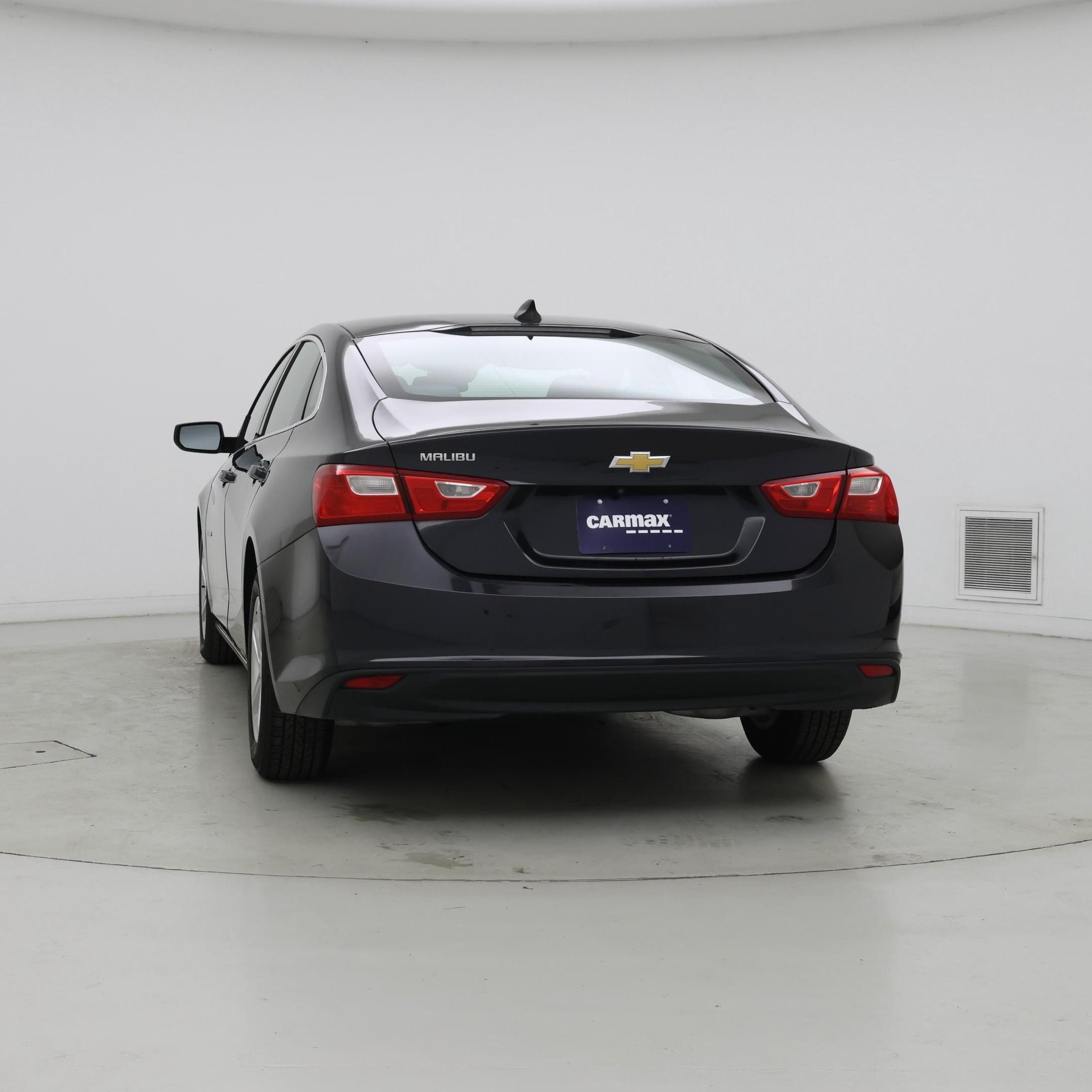 Thumbnail: 2023 Chevrolet Malibu - 6