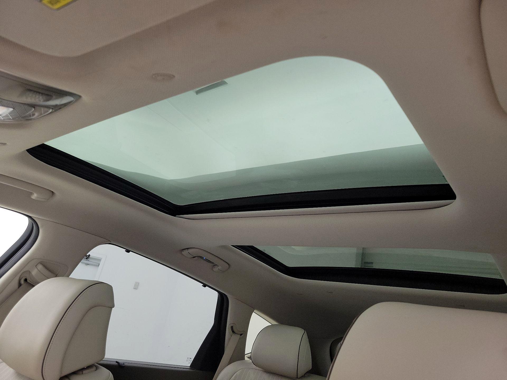 Thumbnail: 2023 Genesis GV80 - 20