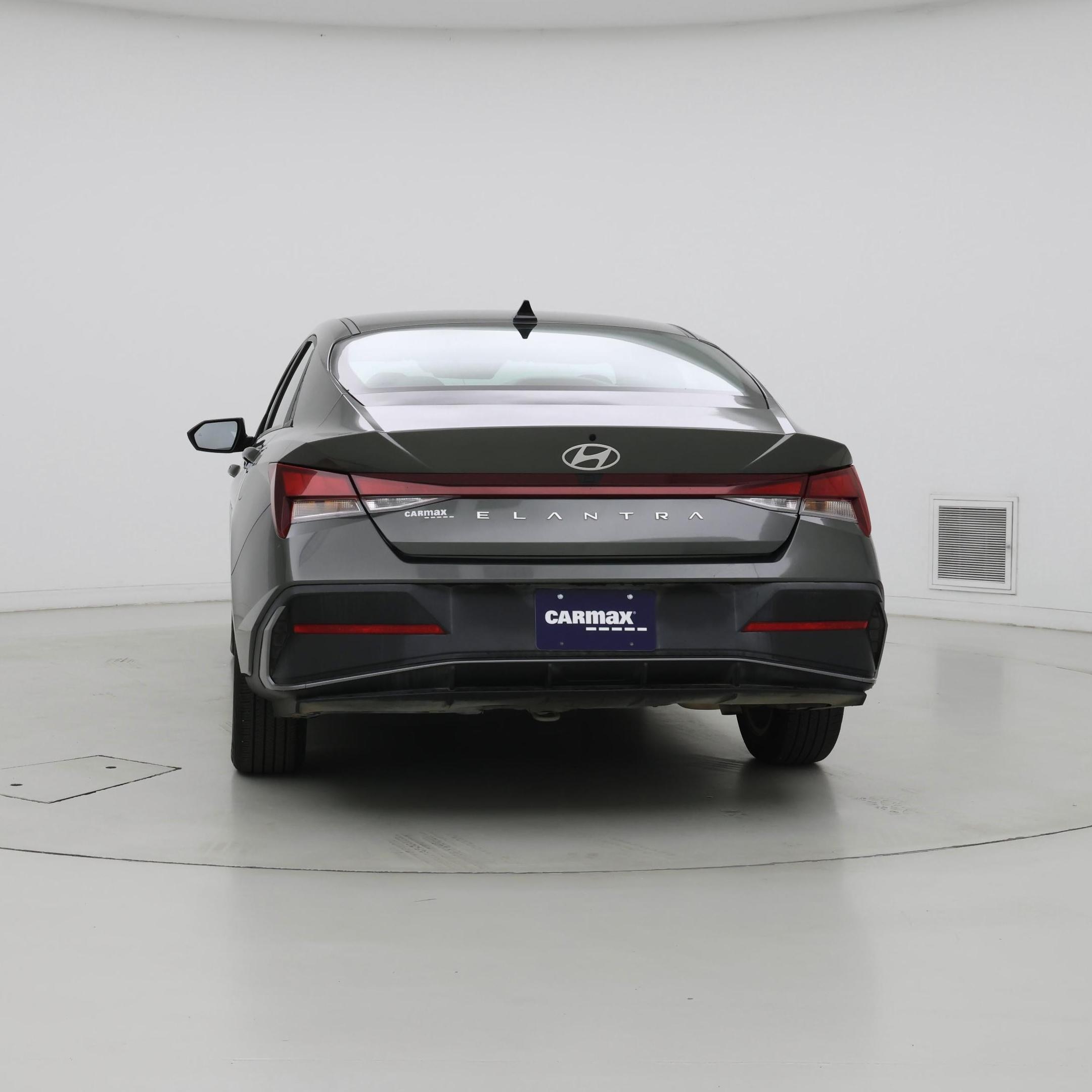 Thumbnail: 2024 Hyundai Elantra - 6