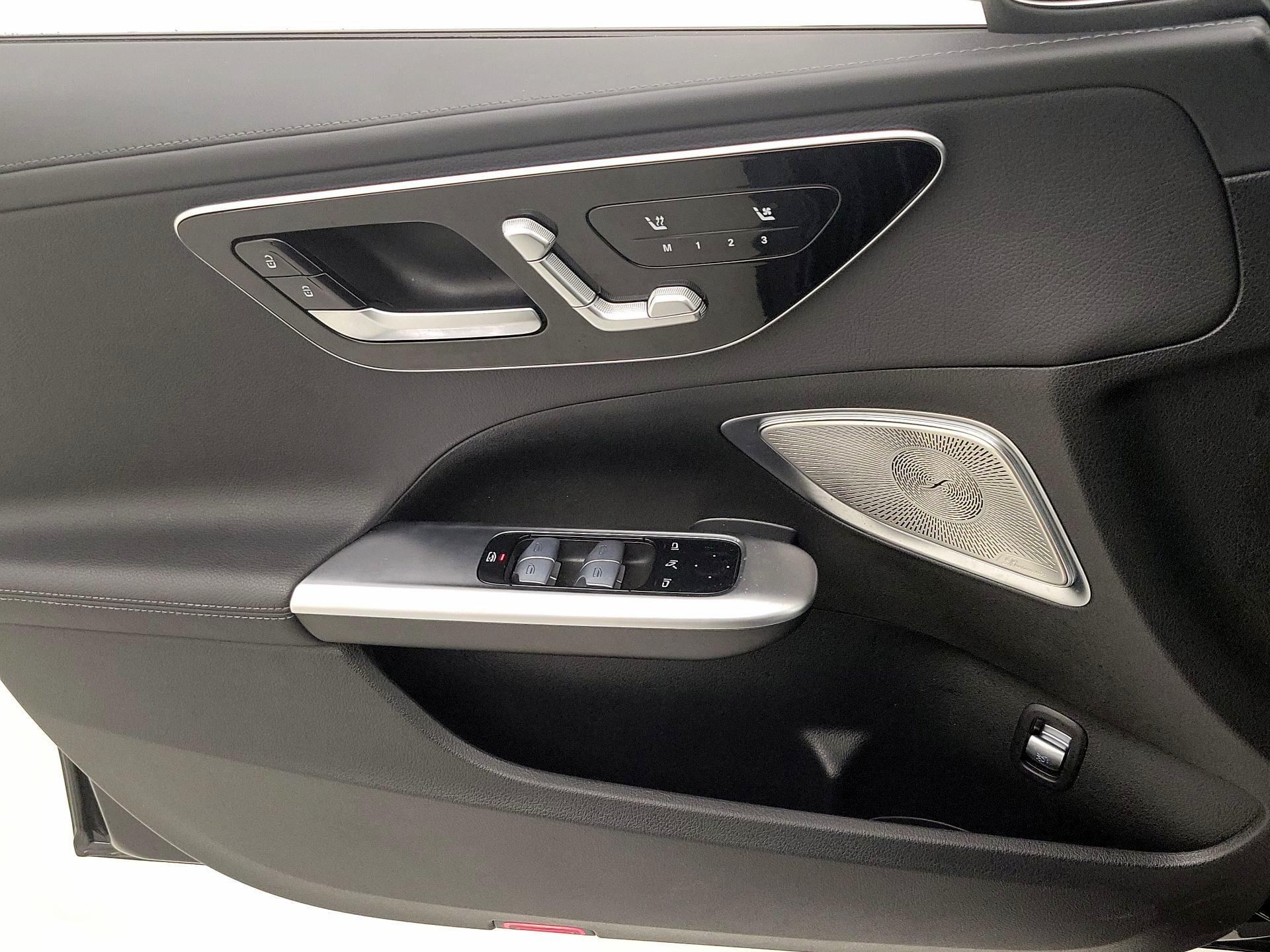 Thumbnail: 2024 Mercedes-Benz C-Class - 12