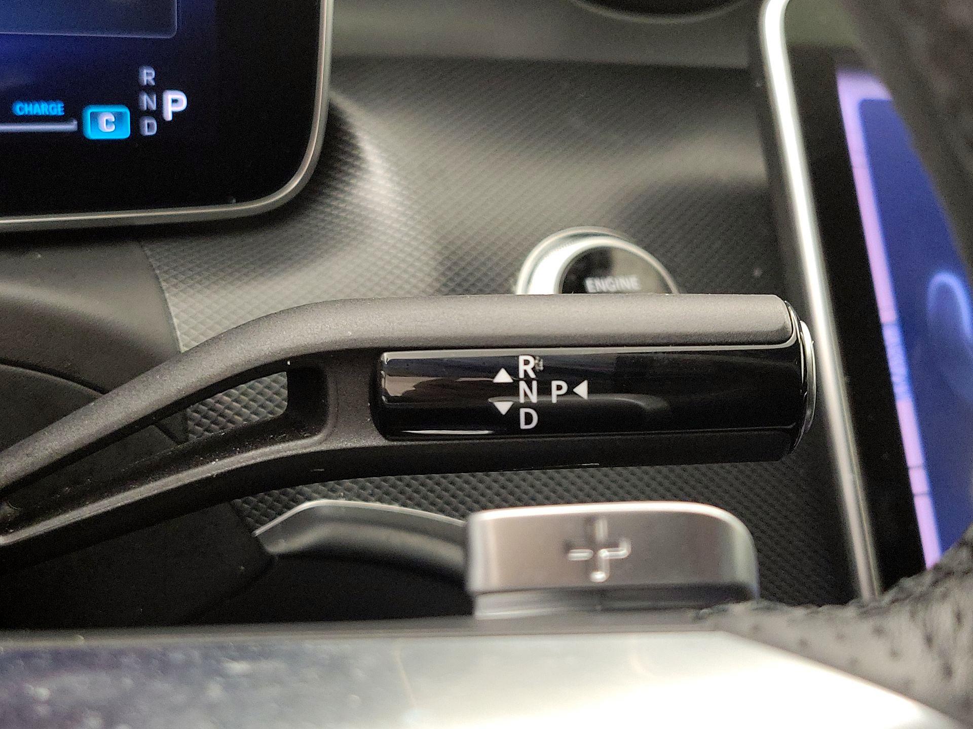 Thumbnail: 2024 Mercedes-Benz C-Class - 18