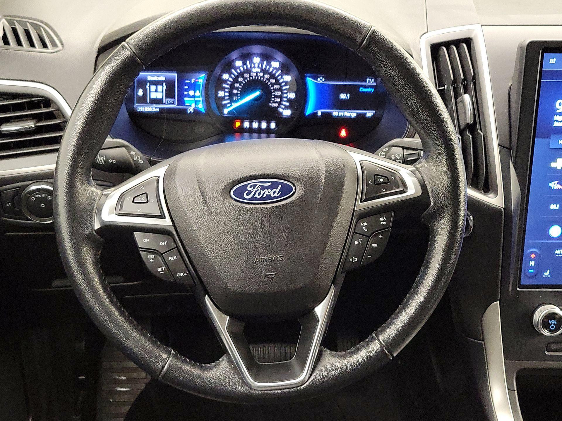 Thumbnail: 2023 Ford Edge - 10