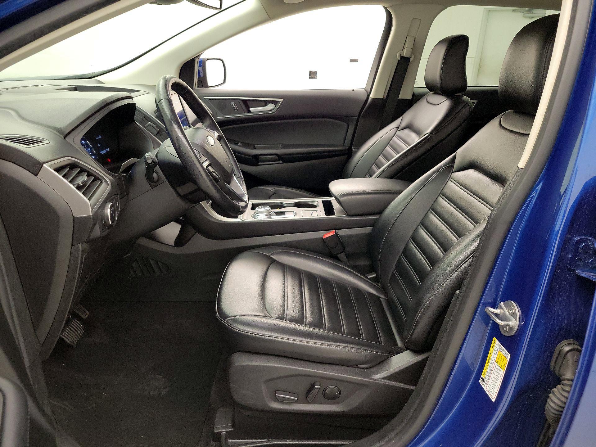 Thumbnail: 2023 Ford Edge - 11