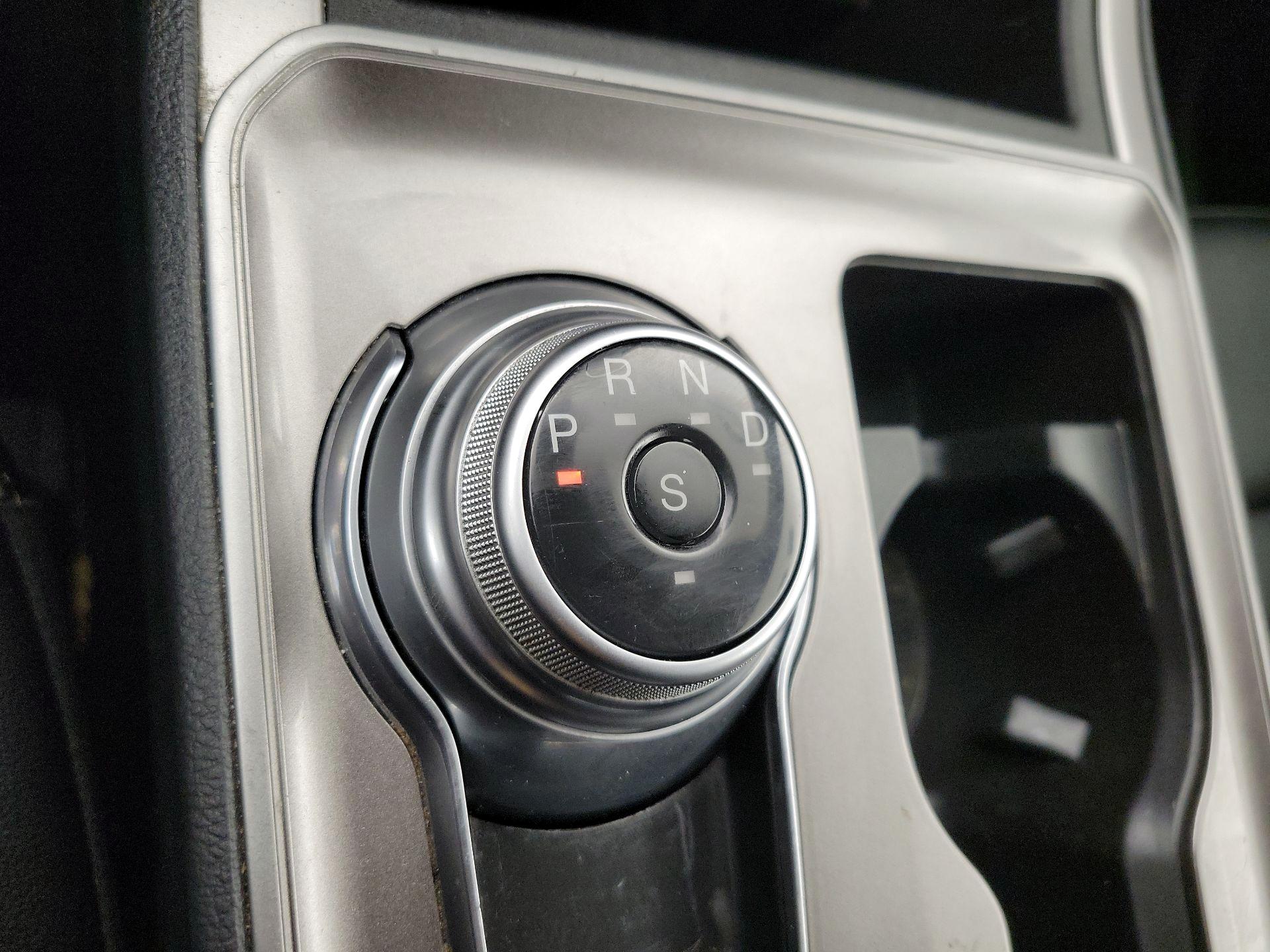 Thumbnail: 2023 Ford Edge - 17