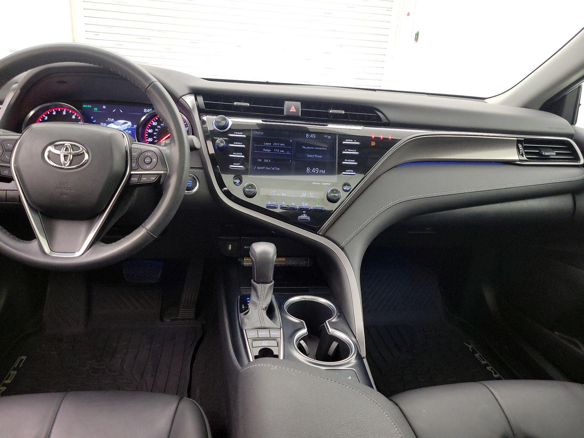 Thumbnail: 2020 Toyota Camry - 9