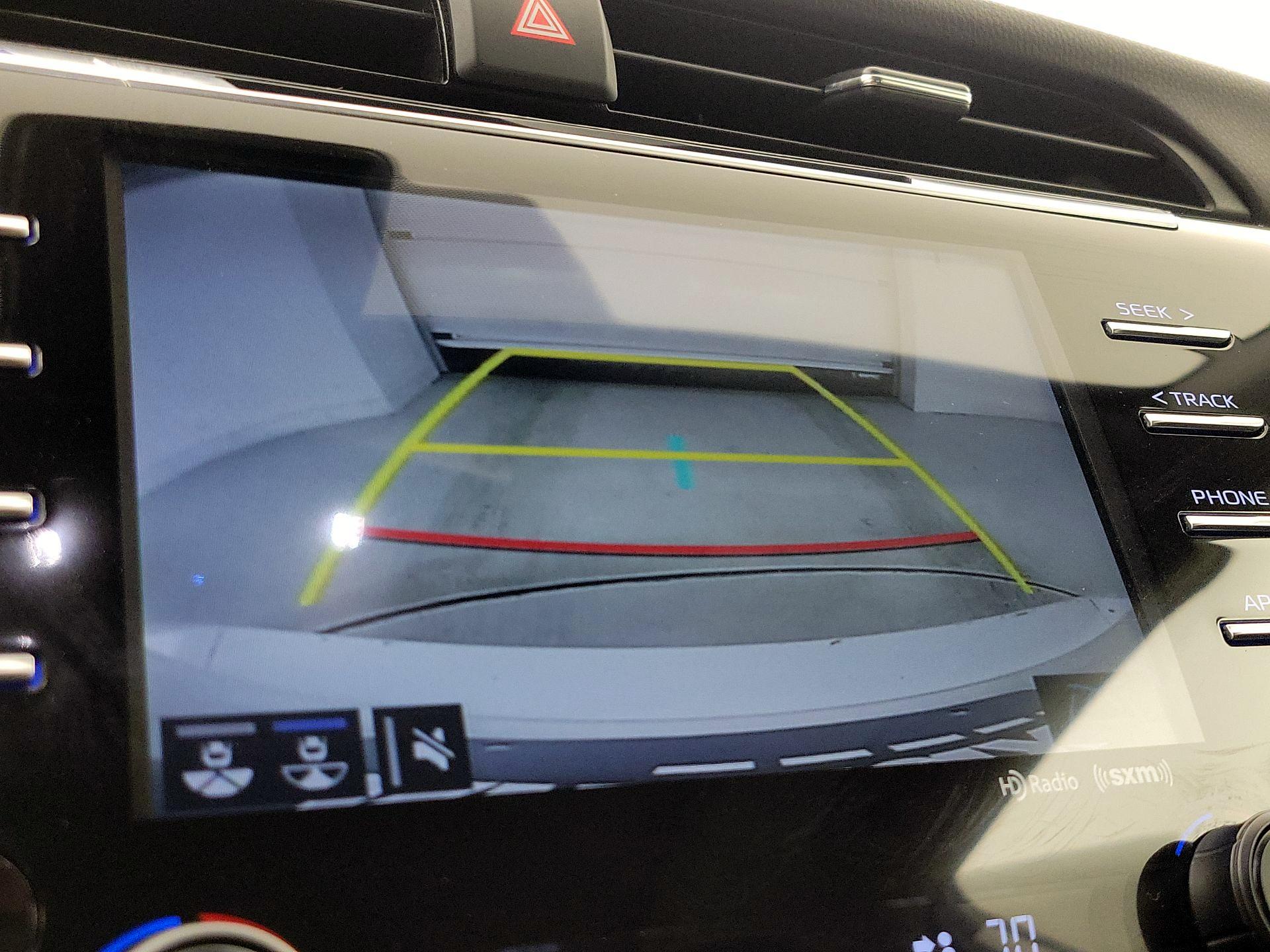 Thumbnail: 2020 Toyota Camry - 14