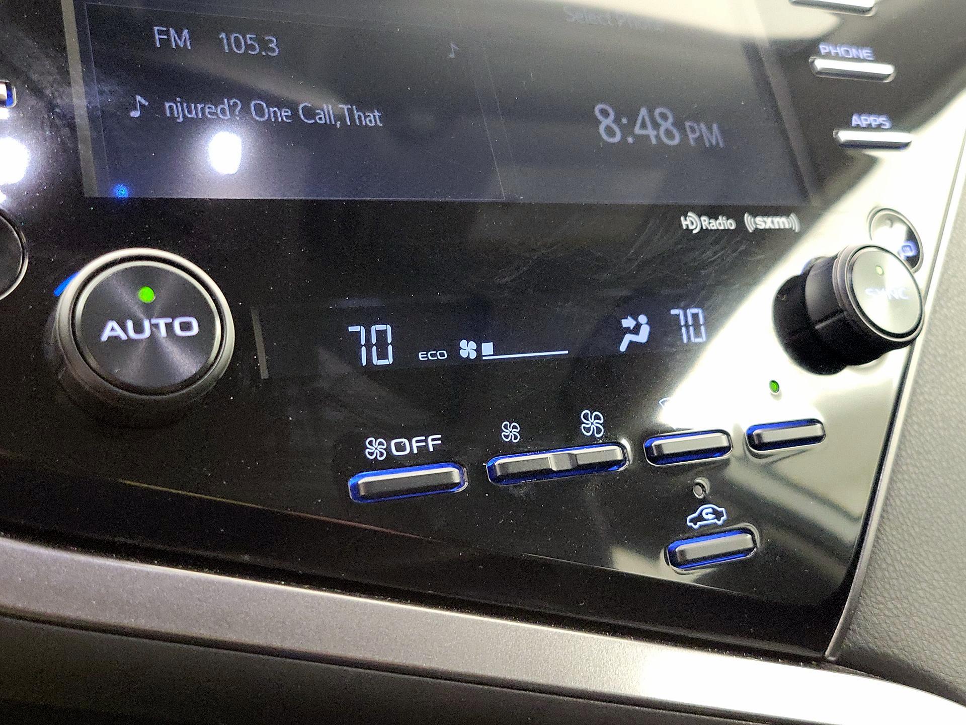 Thumbnail: 2020 Toyota Camry - 16