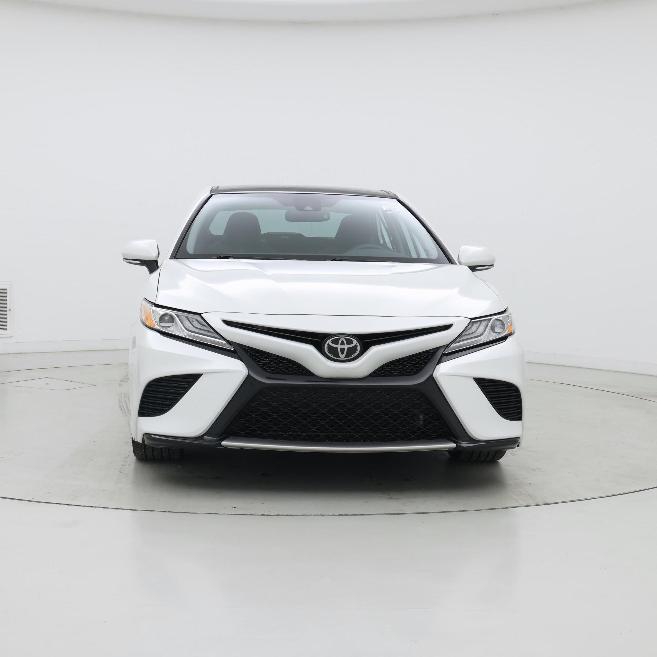 Thumbnail: 2020 Toyota Camry - 5
