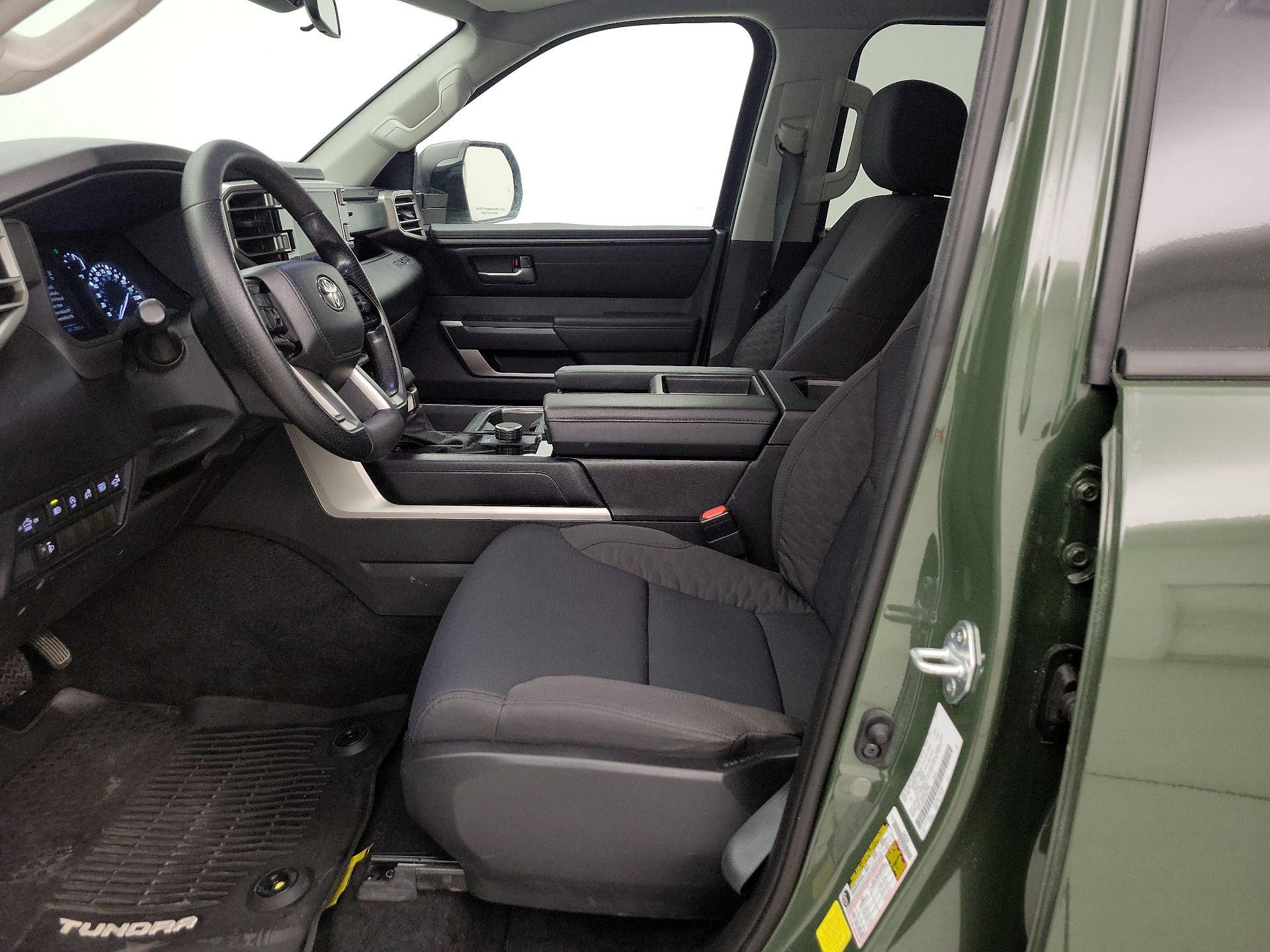 Thumbnail: 2022 Toyota Tundra - 11