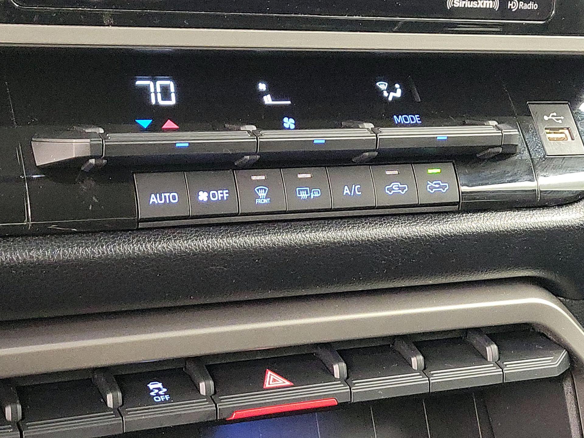 Thumbnail: 2022 Toyota Tundra - 16