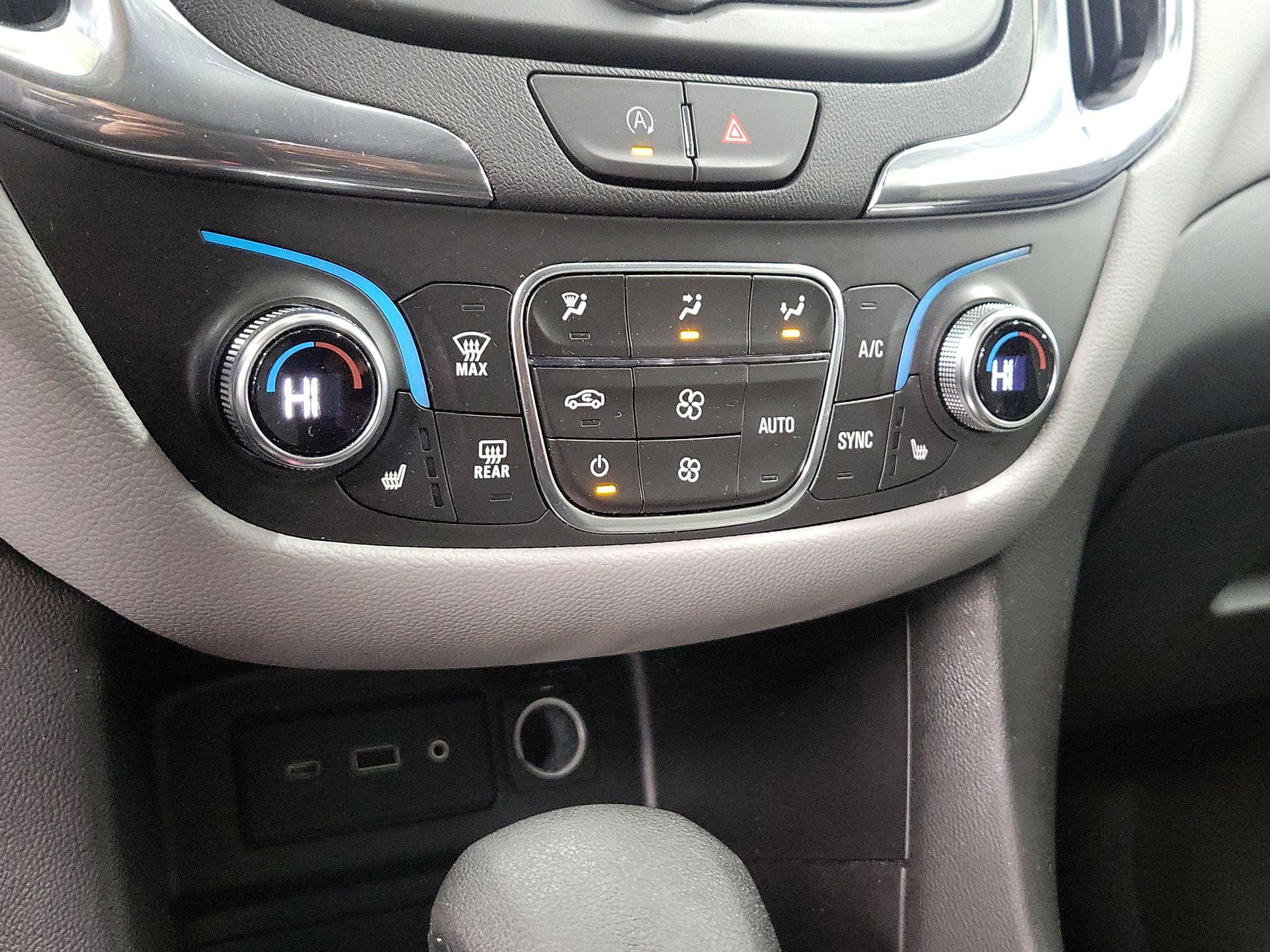 Thumbnail: 2023 Chevrolet Equinox - 16