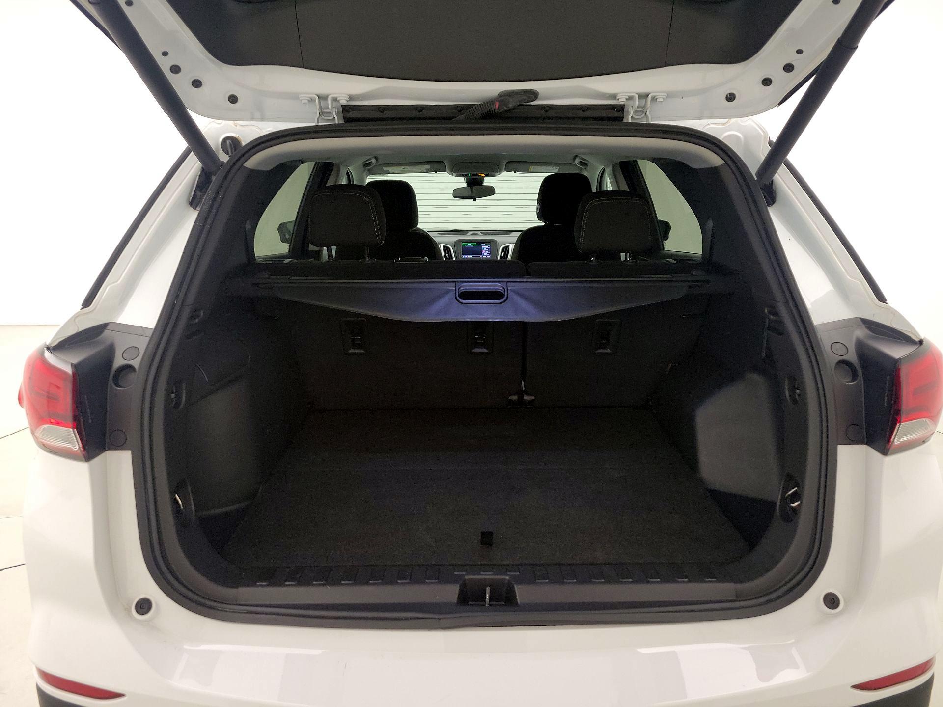 Thumbnail: 2023 Chevrolet Equinox - 20