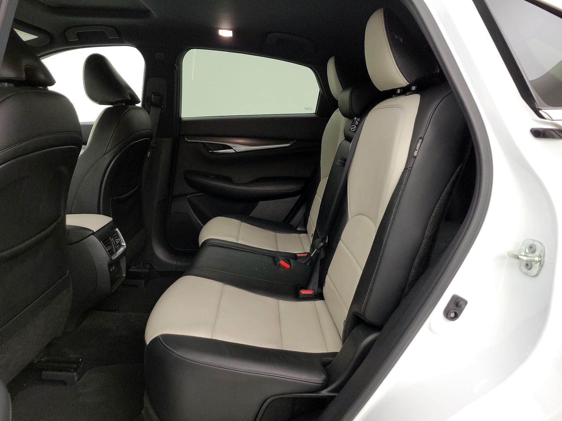 Thumbnail: 2023 INFINITI QX55 - 20