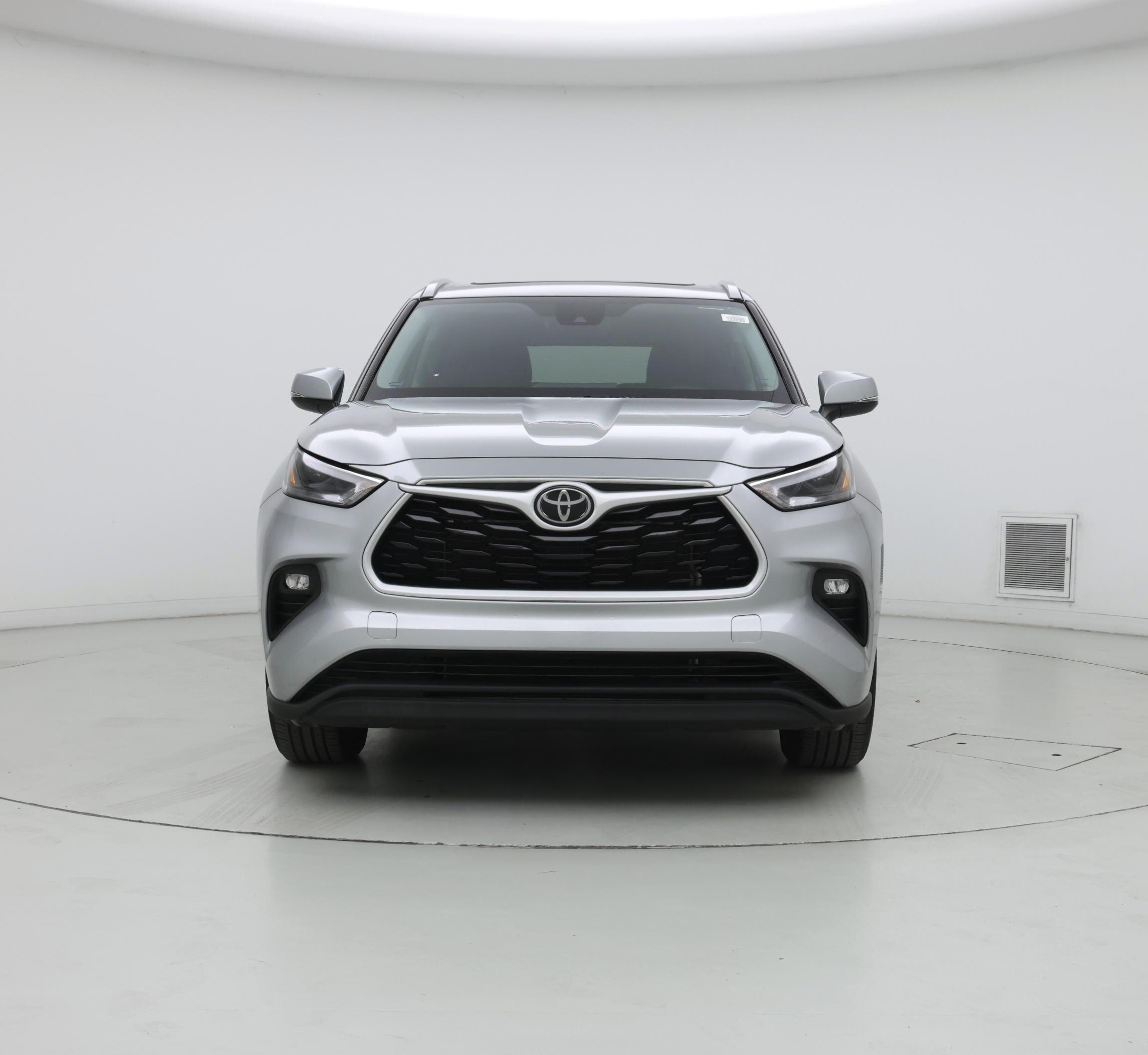 Thumbnail: 2022 Toyota Highlander - 5