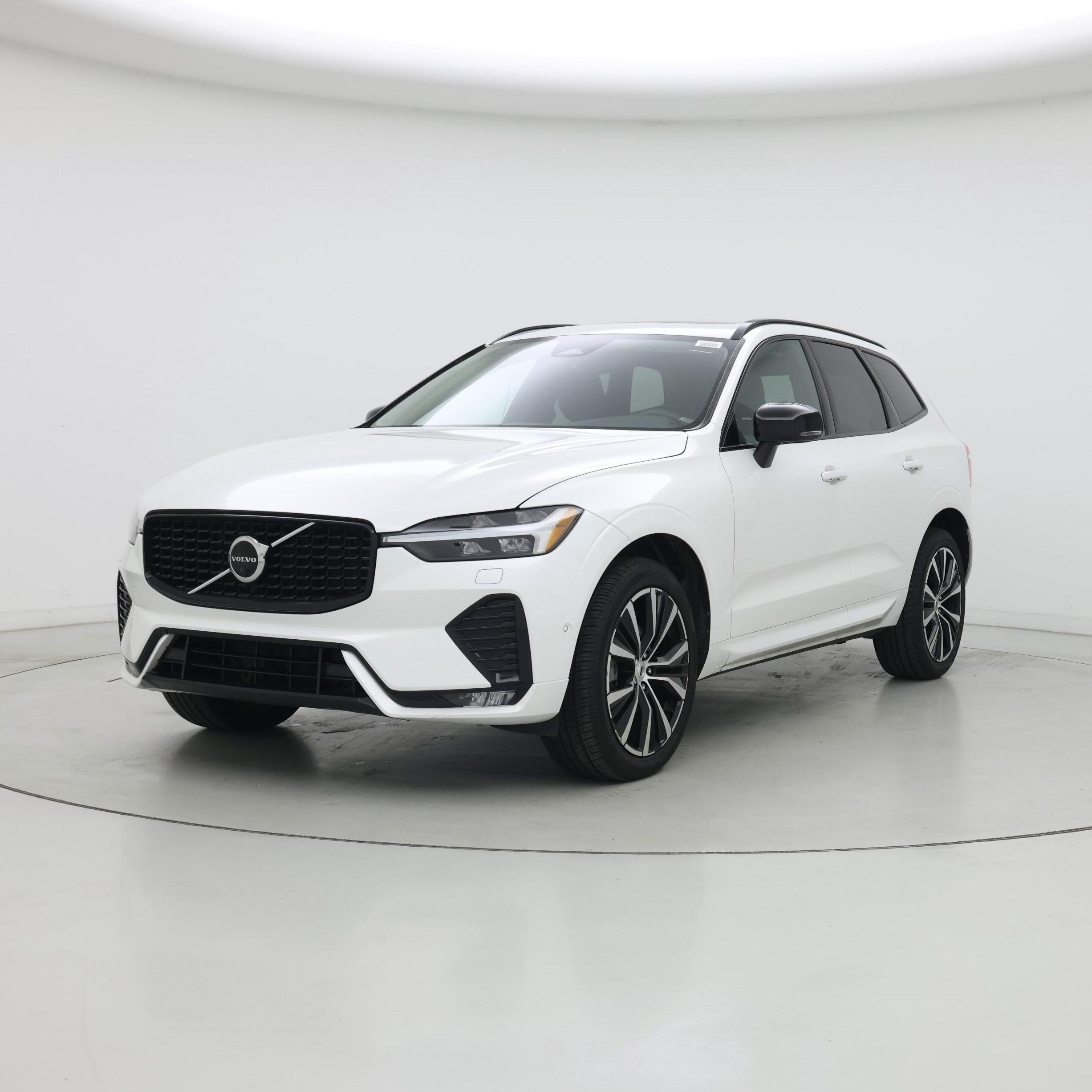 Thumbnail: 2023 Volvo XC60 - 4