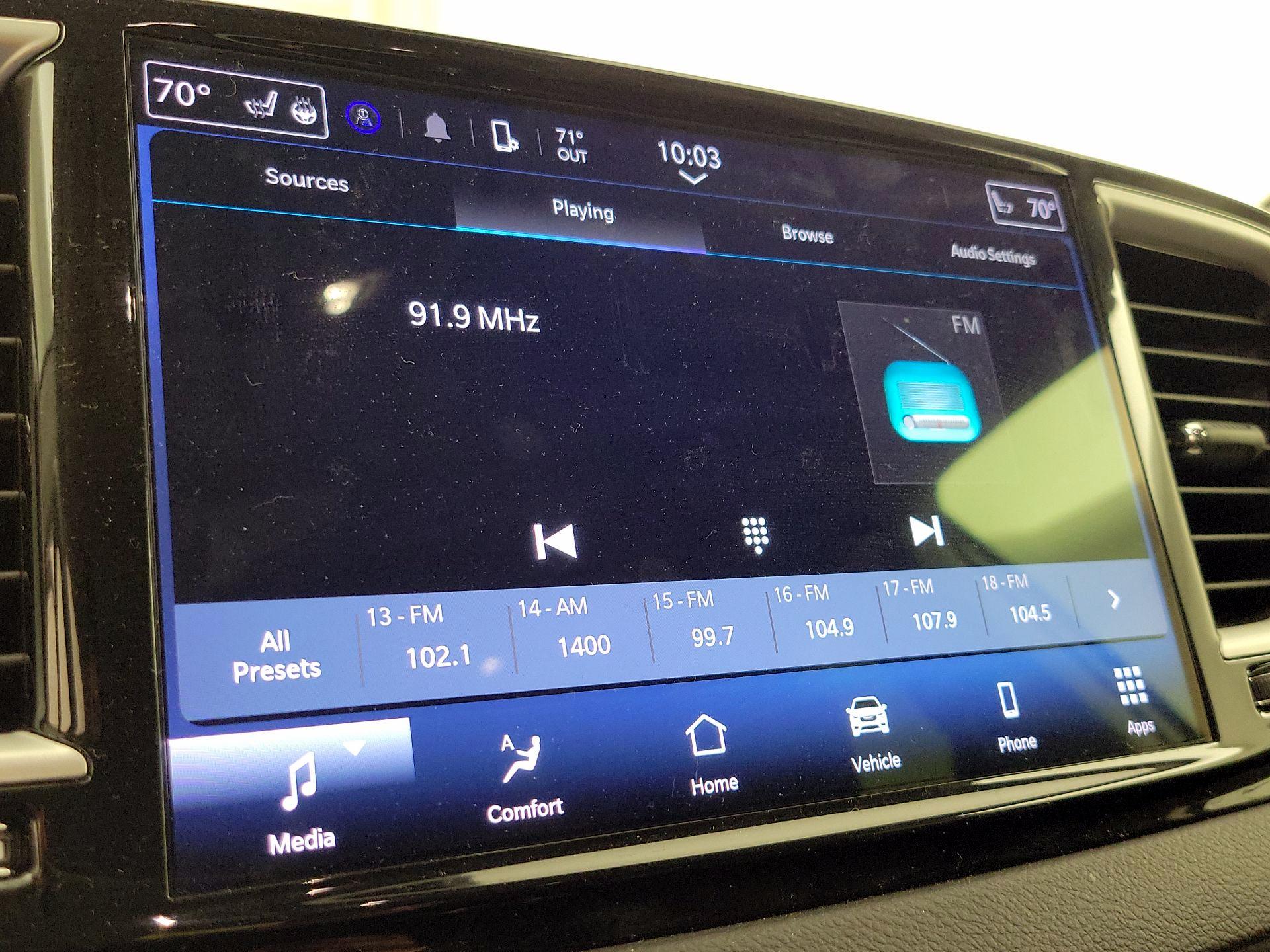 Thumbnail: 2024 Chrysler Pacifica - 15